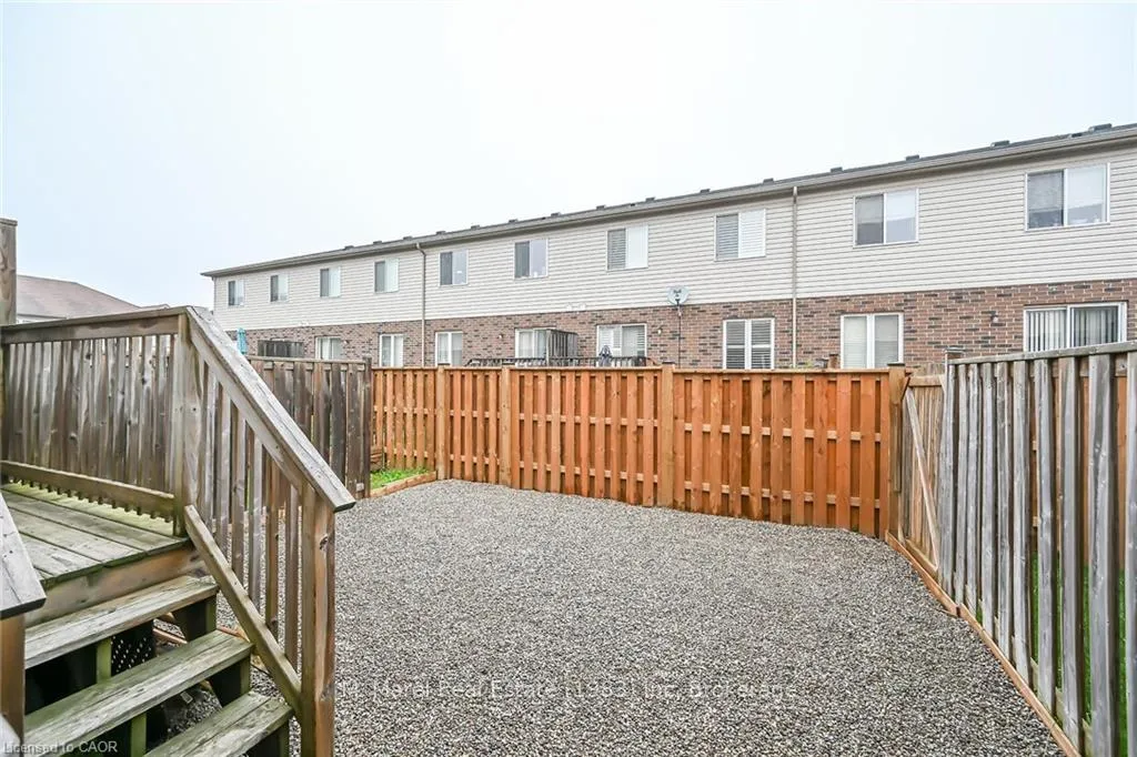 Photo 12 of Unit 44, 70 Highgate Drive, Hamilton, Stoney Creek Mountain — HOMEH