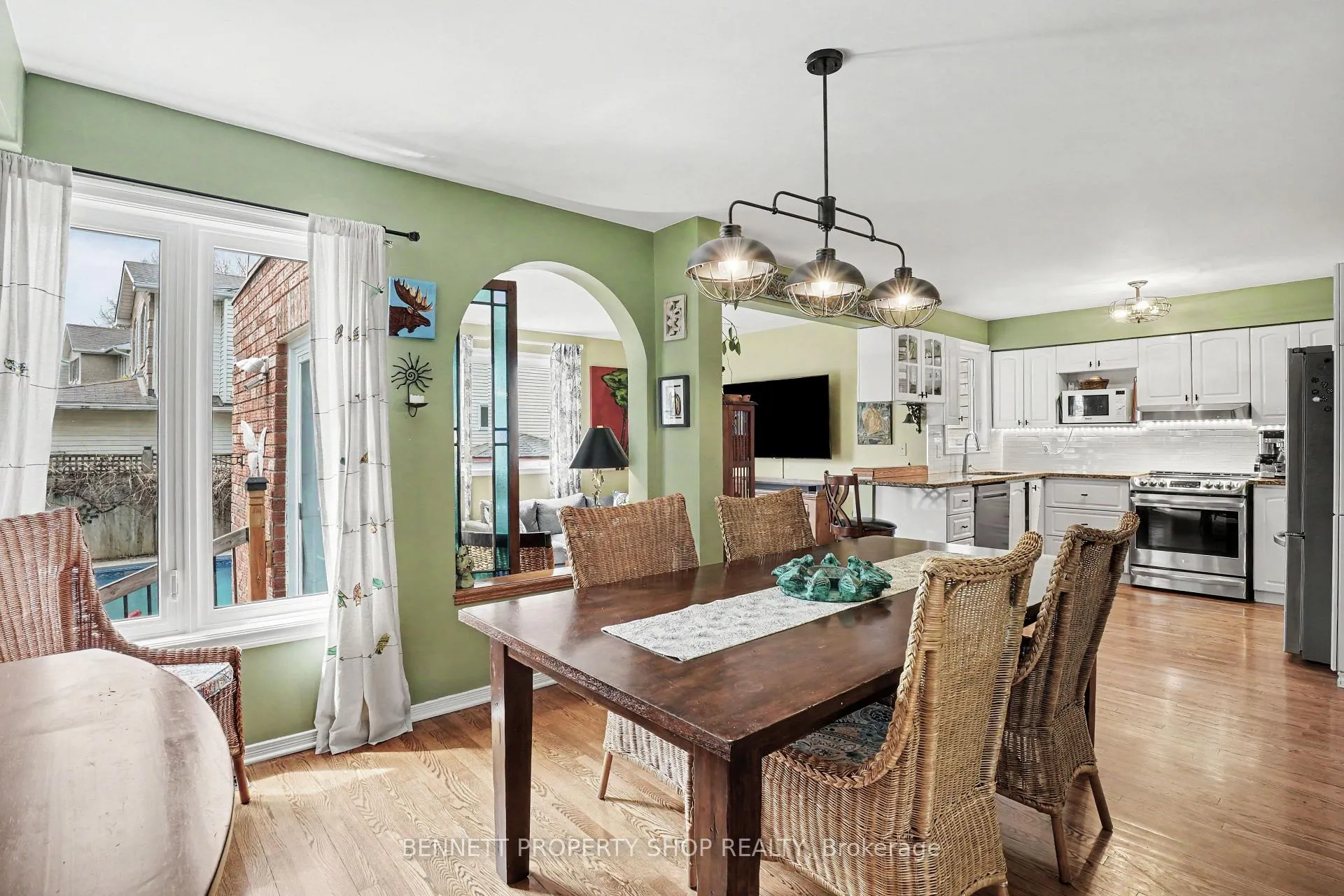 Photo 6 of 1 Inwood Drive, Ottawa, Kanata - Bridlewood — HOMEH