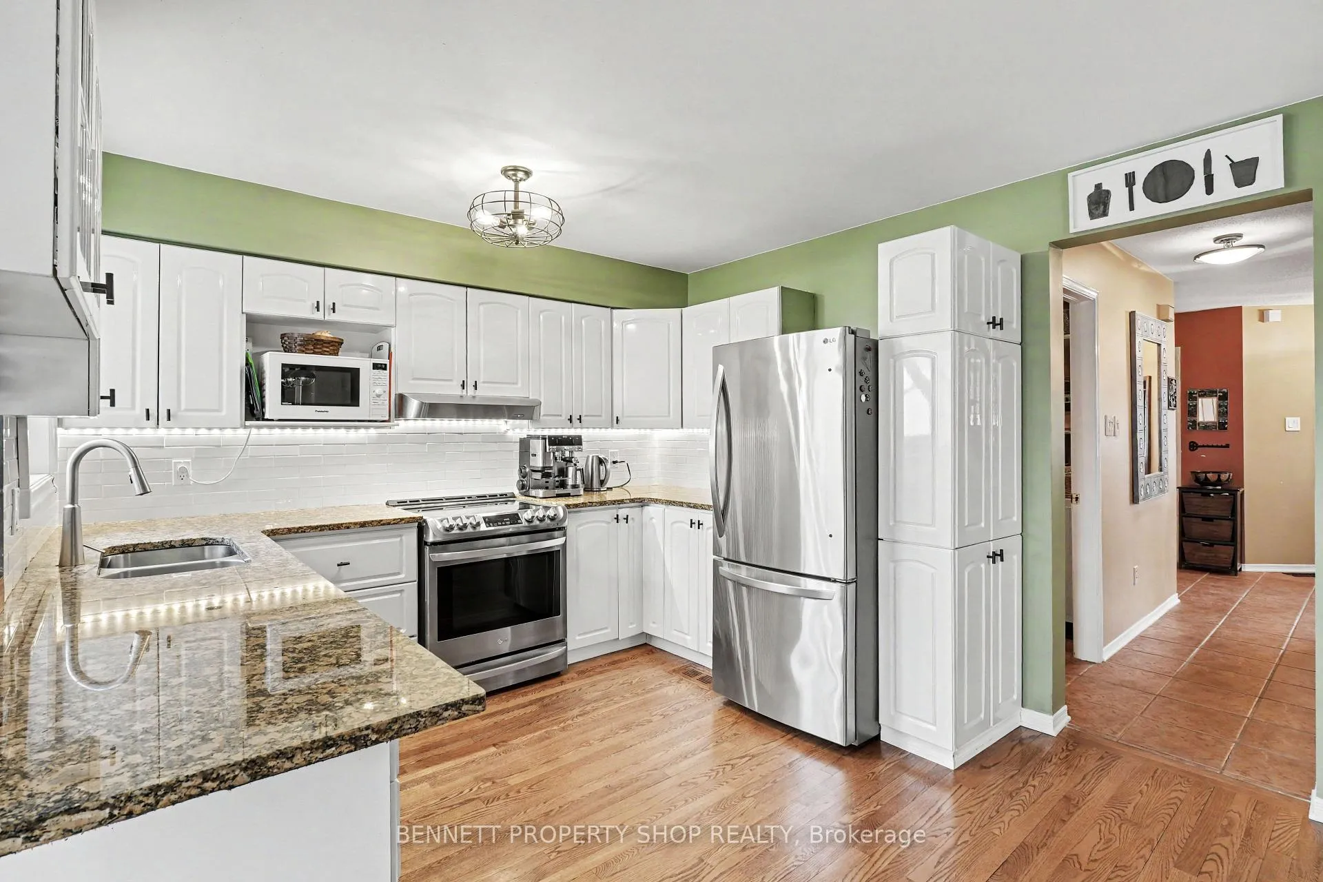 Photo 7 of 1 Inwood Drive, Ottawa, Kanata - Bridlewood — HOMEH