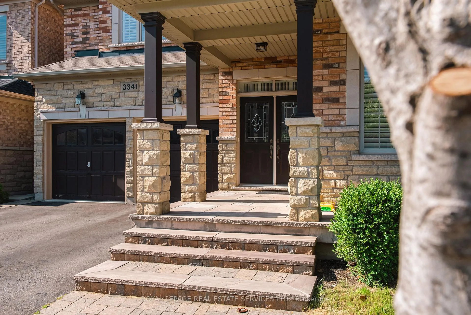 Photo 3 of 3341 Terra Cotta Lane, Burlington, Alton — HOMEH