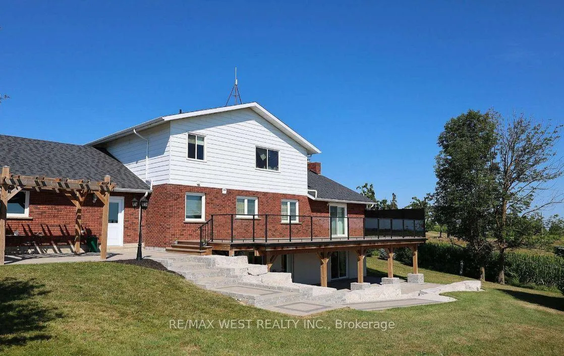 Photo 23 of 2219 County Road 42, Clearview, Rural Clearview — HOMEH
