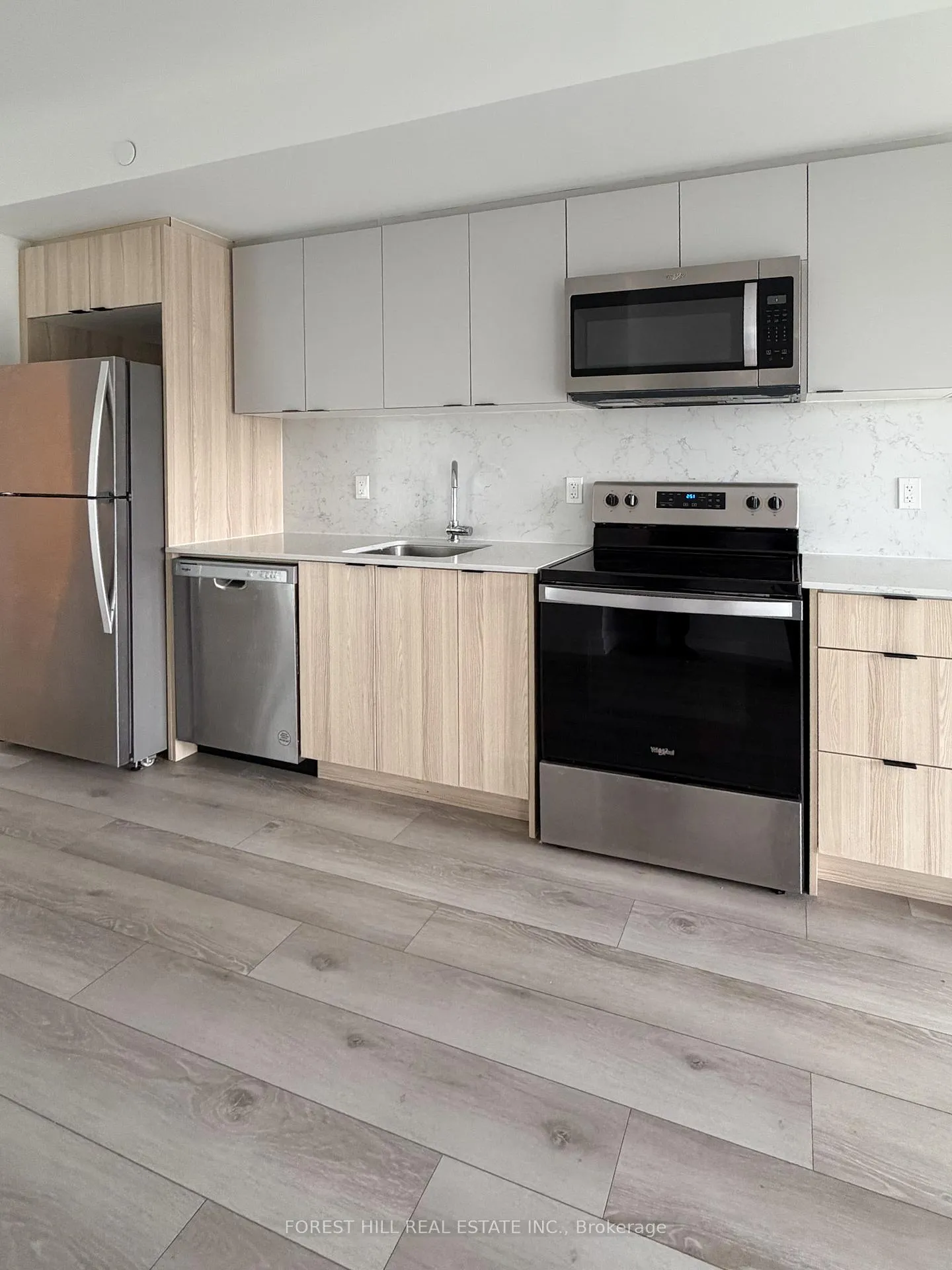 Photo 9 of Unit 608, 2000 Bathurst Street, Toronto, Humewood-Cedarvale — HOMEH