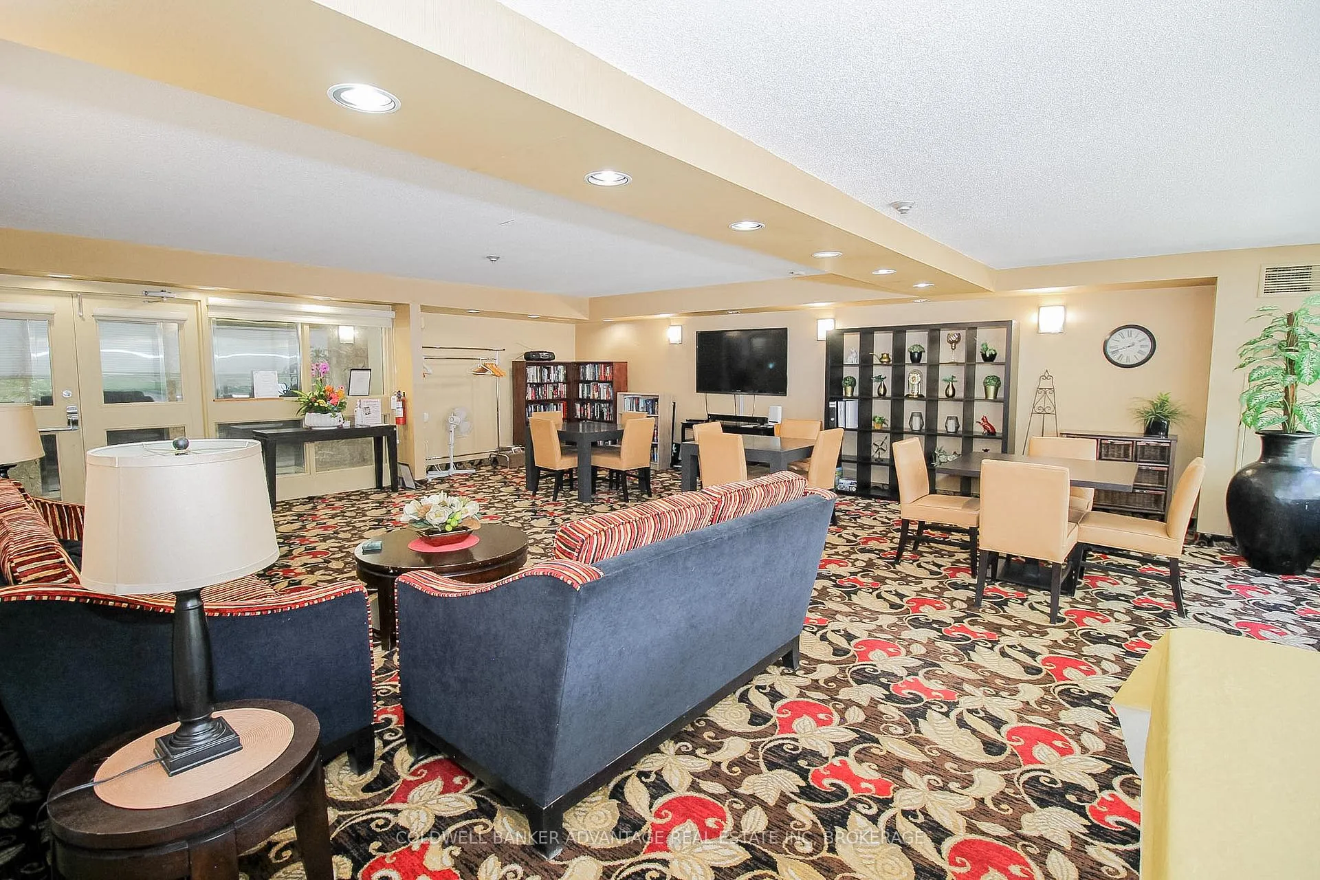 Photo 8 of Unit 105, 5100 Dorchester Road, Niagara Falls, Morrison — HOMEH