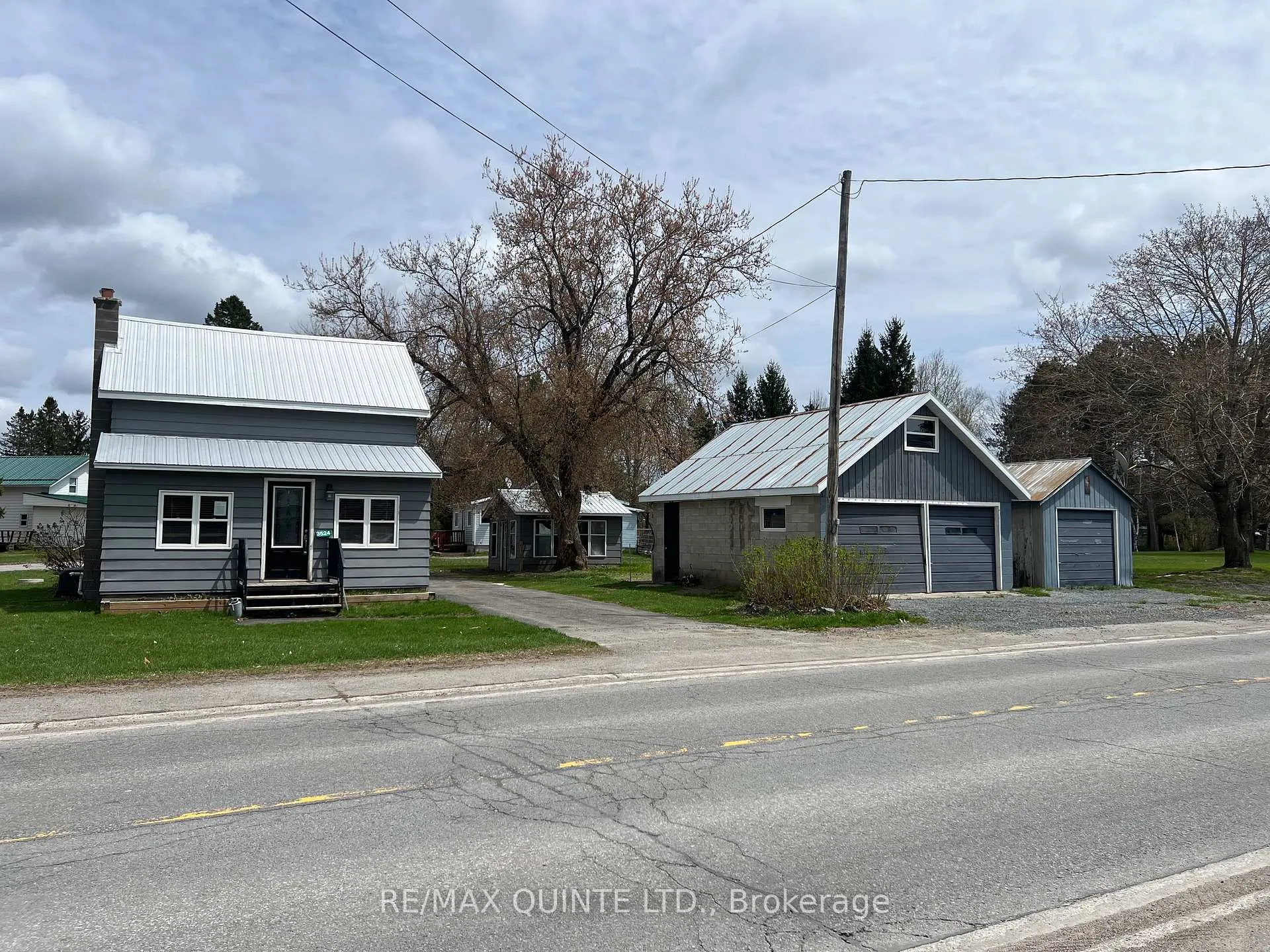 Photo 3 of 3524 Flinton Road, Addington Highlands — HOMEH