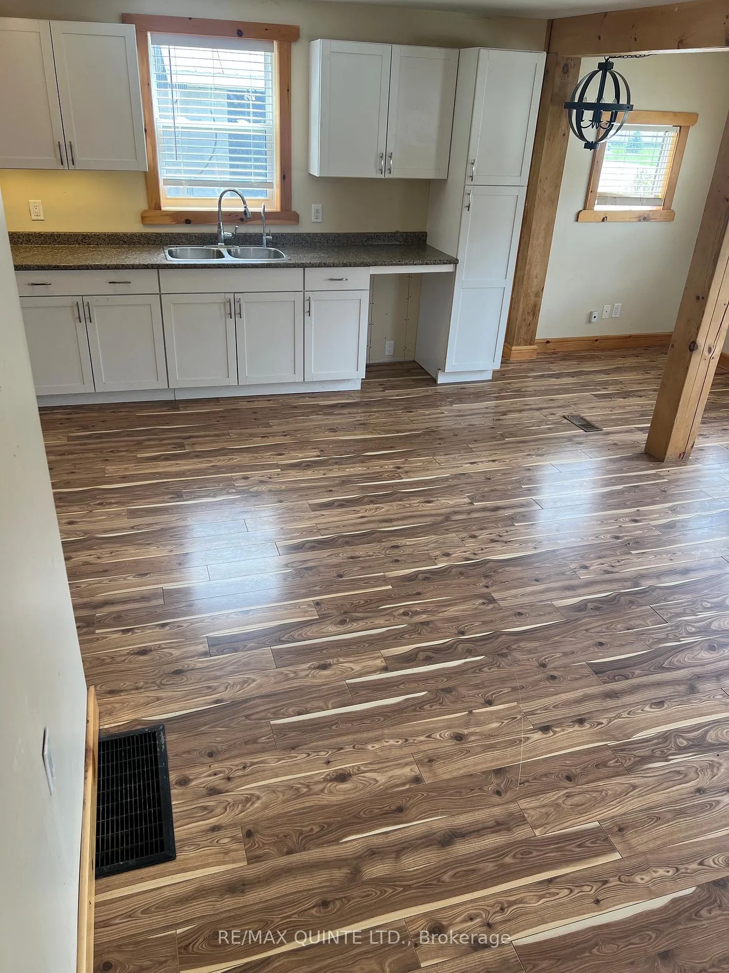 Photo 8 of 3524 Flinton Road, Addington Highlands — HOMEH