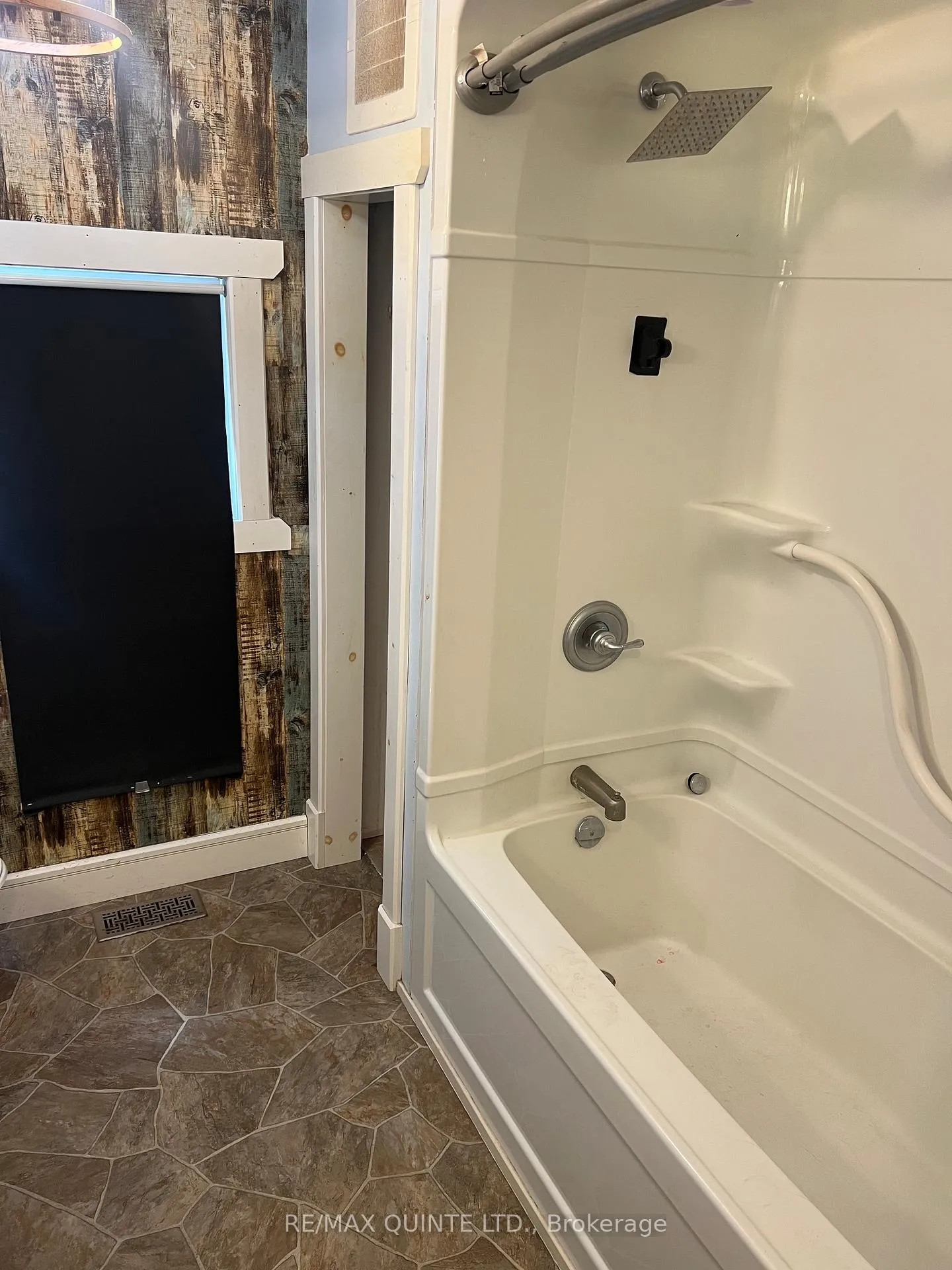 Photo 10 of 3524 Flinton Road, Addington Highlands — HOMEH