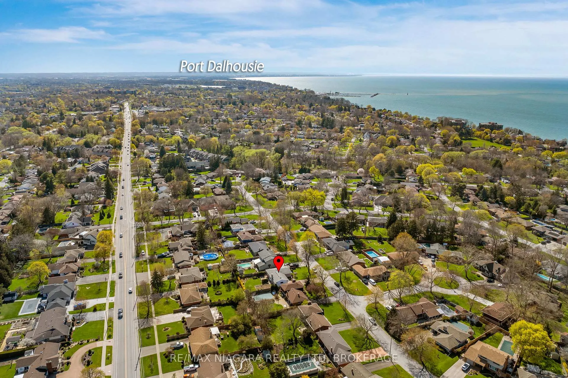 Photo 40 of 10 King's Grant Road, St. Catharines, Lakeshore — HOMEH