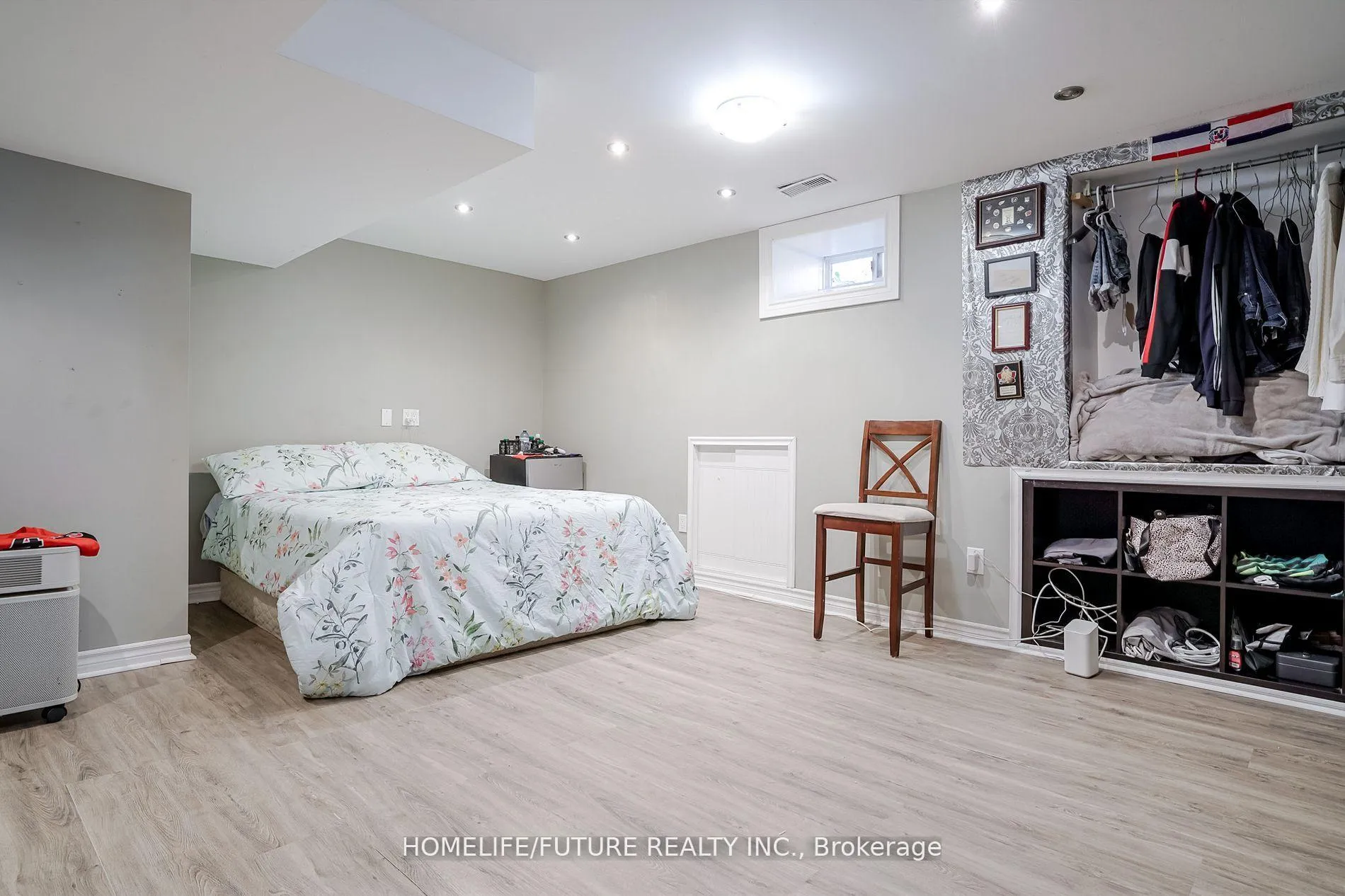 Photo 5 of 220 Berry Street, Shelburne — HOMEH