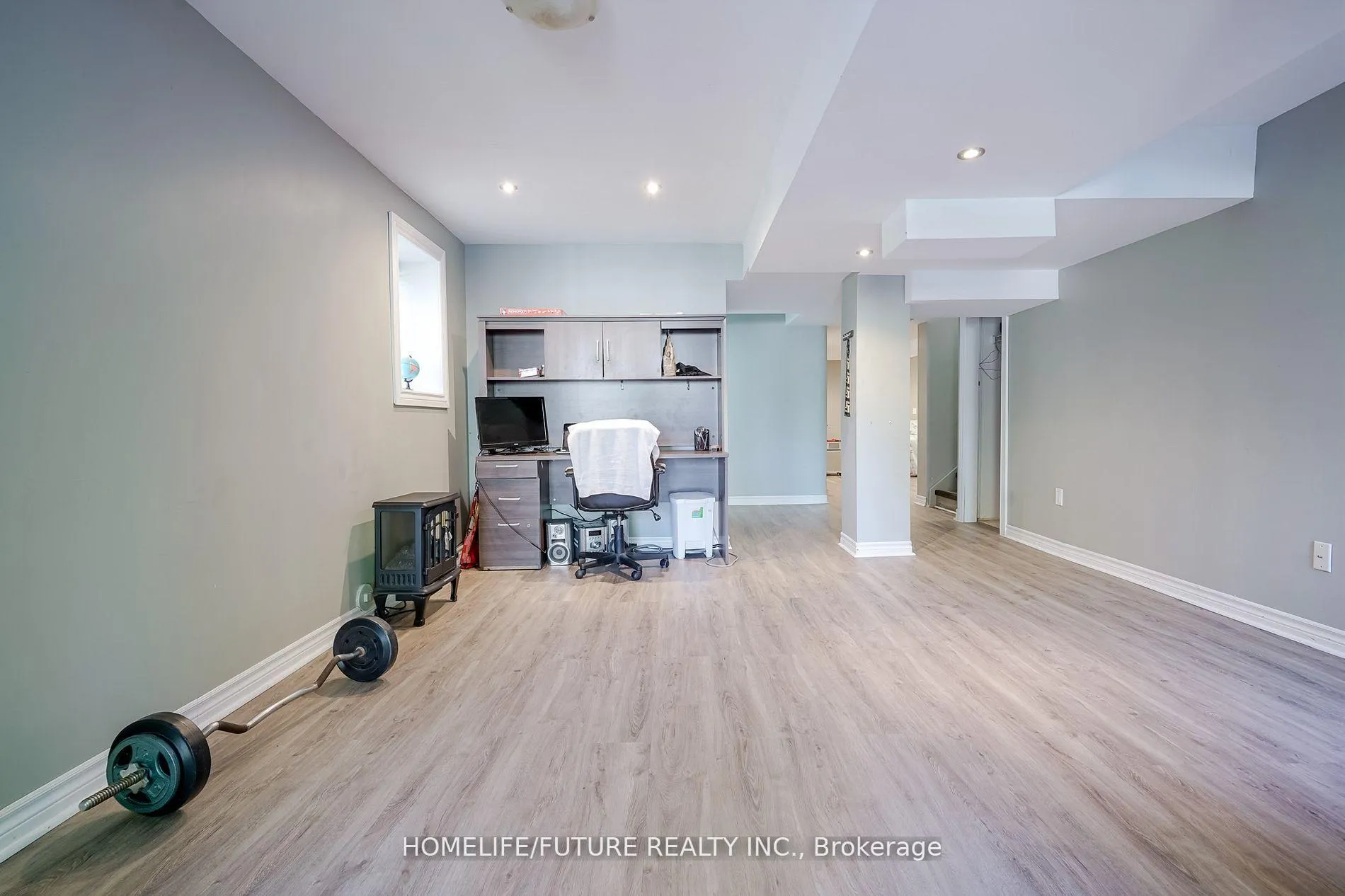 Photo 8 of 220 Berry Street, Shelburne — HOMEH