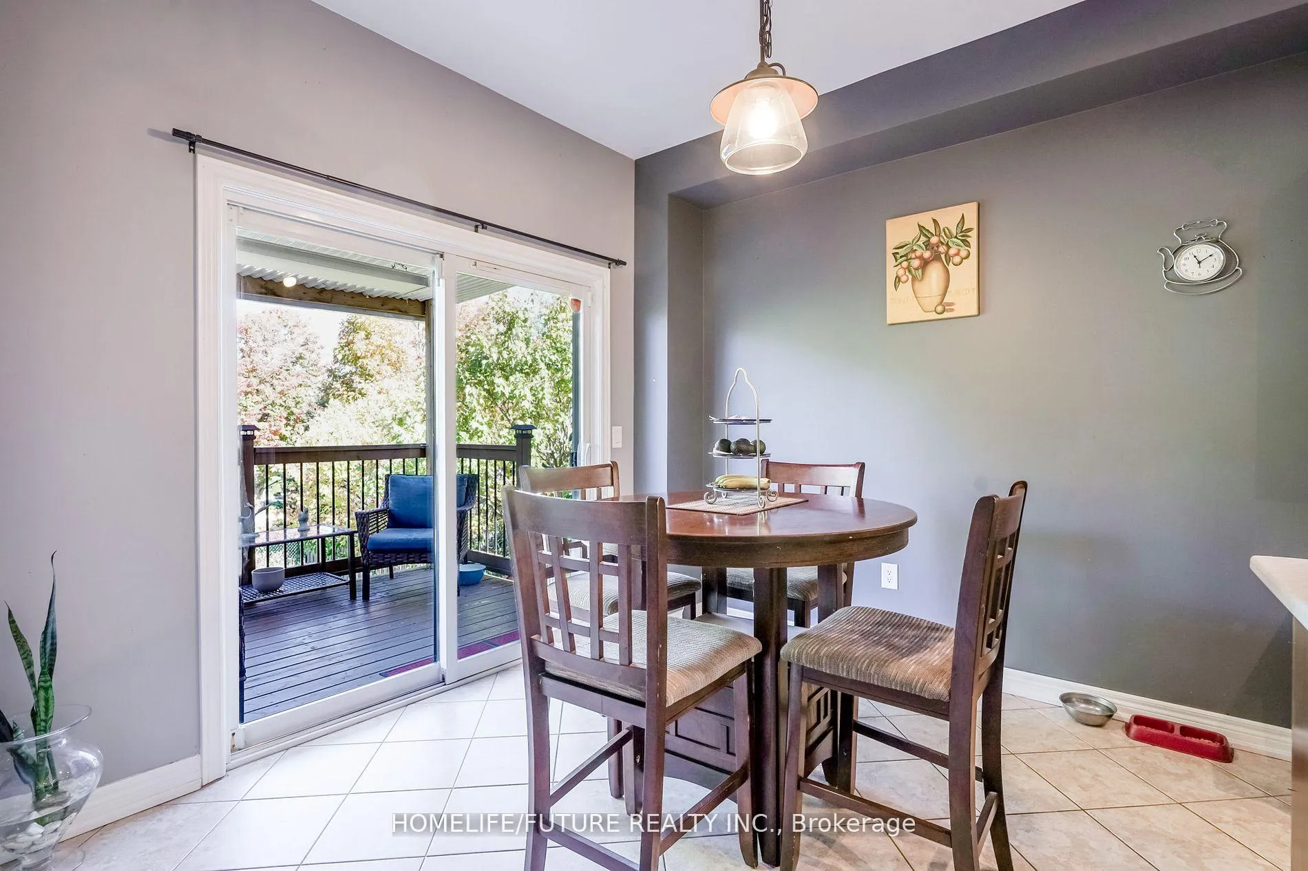 Photo 10 of 220 Berry Street, Shelburne — HOMEH