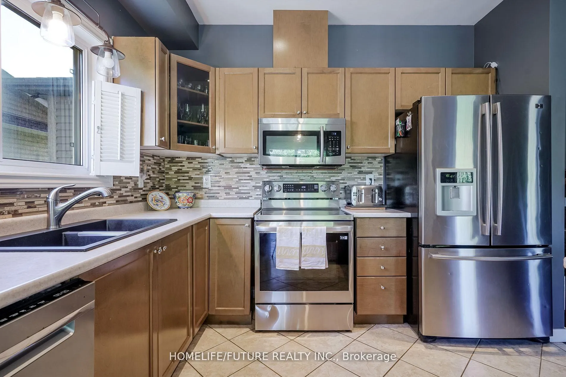 Photo 29 of 220 Berry Street, Shelburne — HOMEH