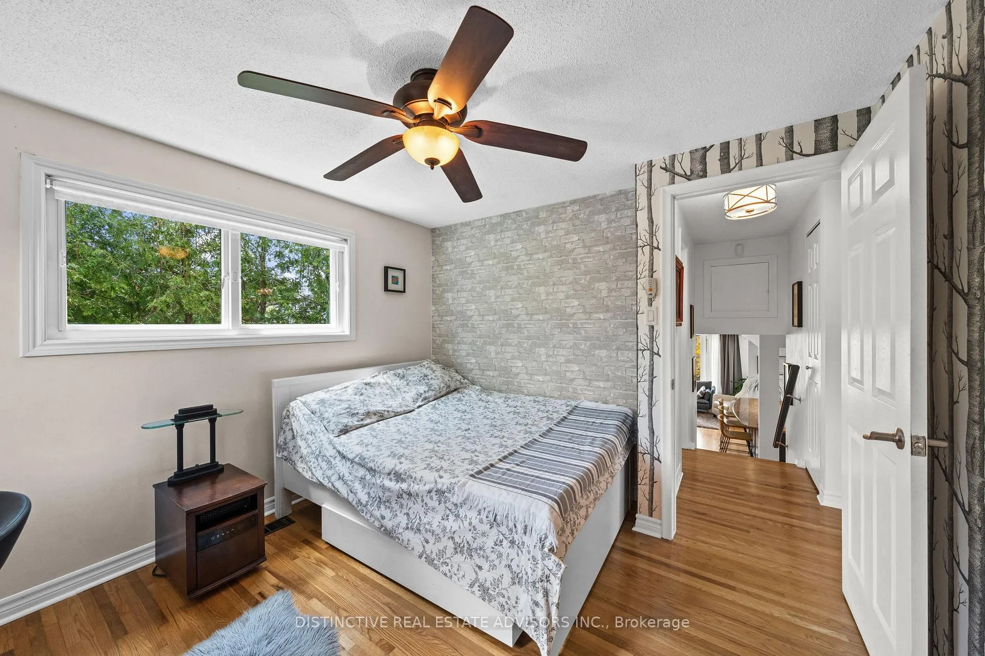 Photo 18 of 606 Dickinson Avenue, Ottawa, Riverside Park South — HOMEH