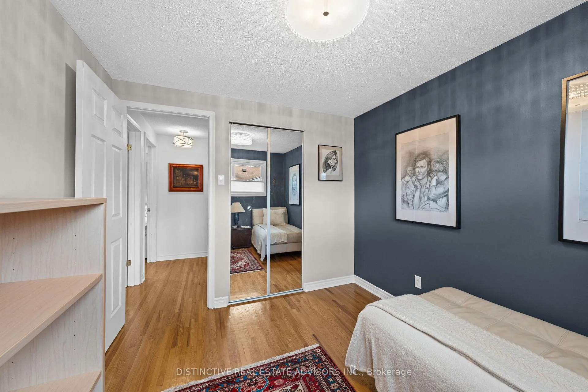 Photo 20 of 606 Dickinson Avenue, Ottawa, Riverside Park South — HOMEH