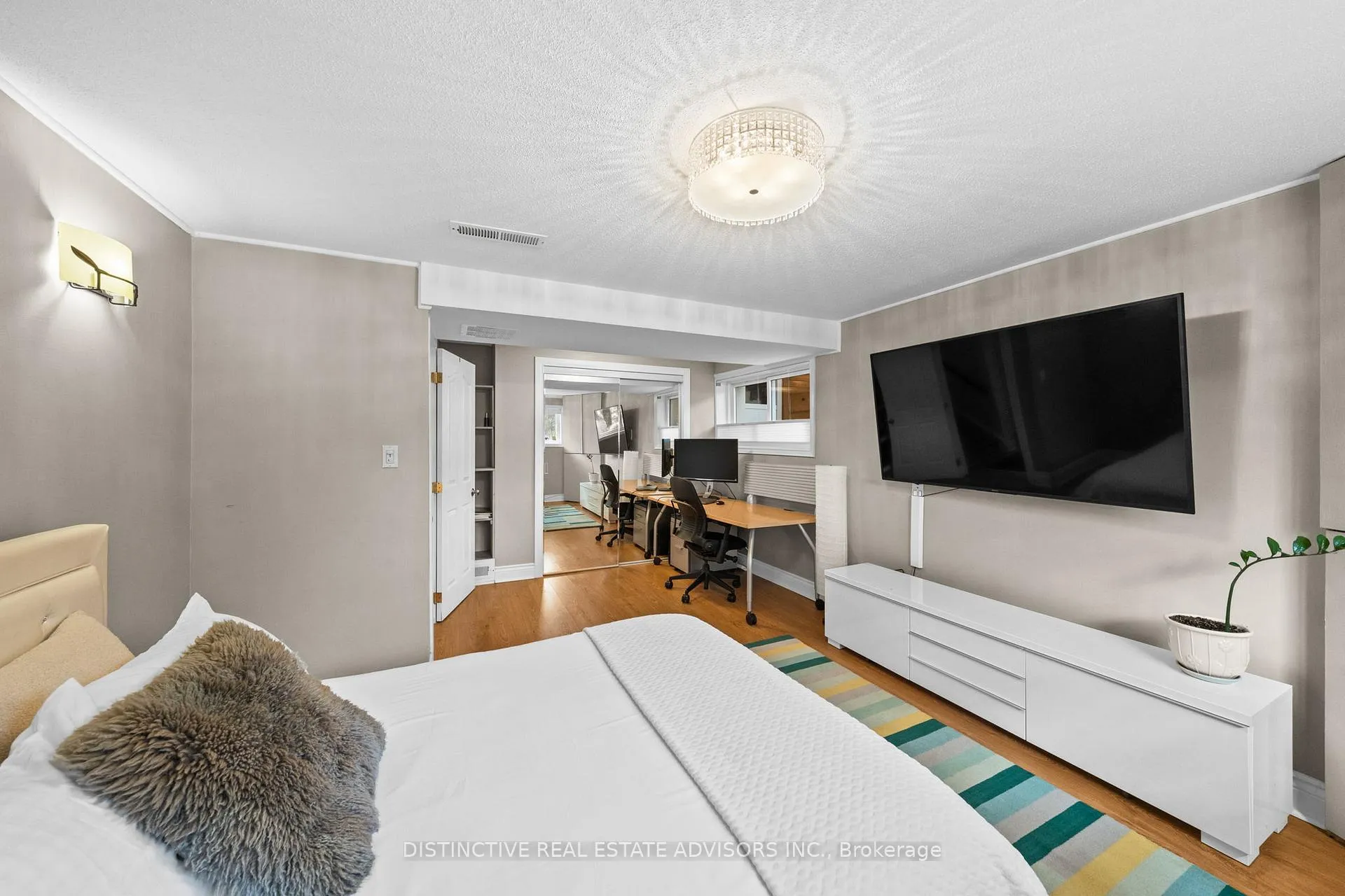 Photo 23 of 606 Dickinson Avenue, Ottawa, Riverside Park South — HOMEH