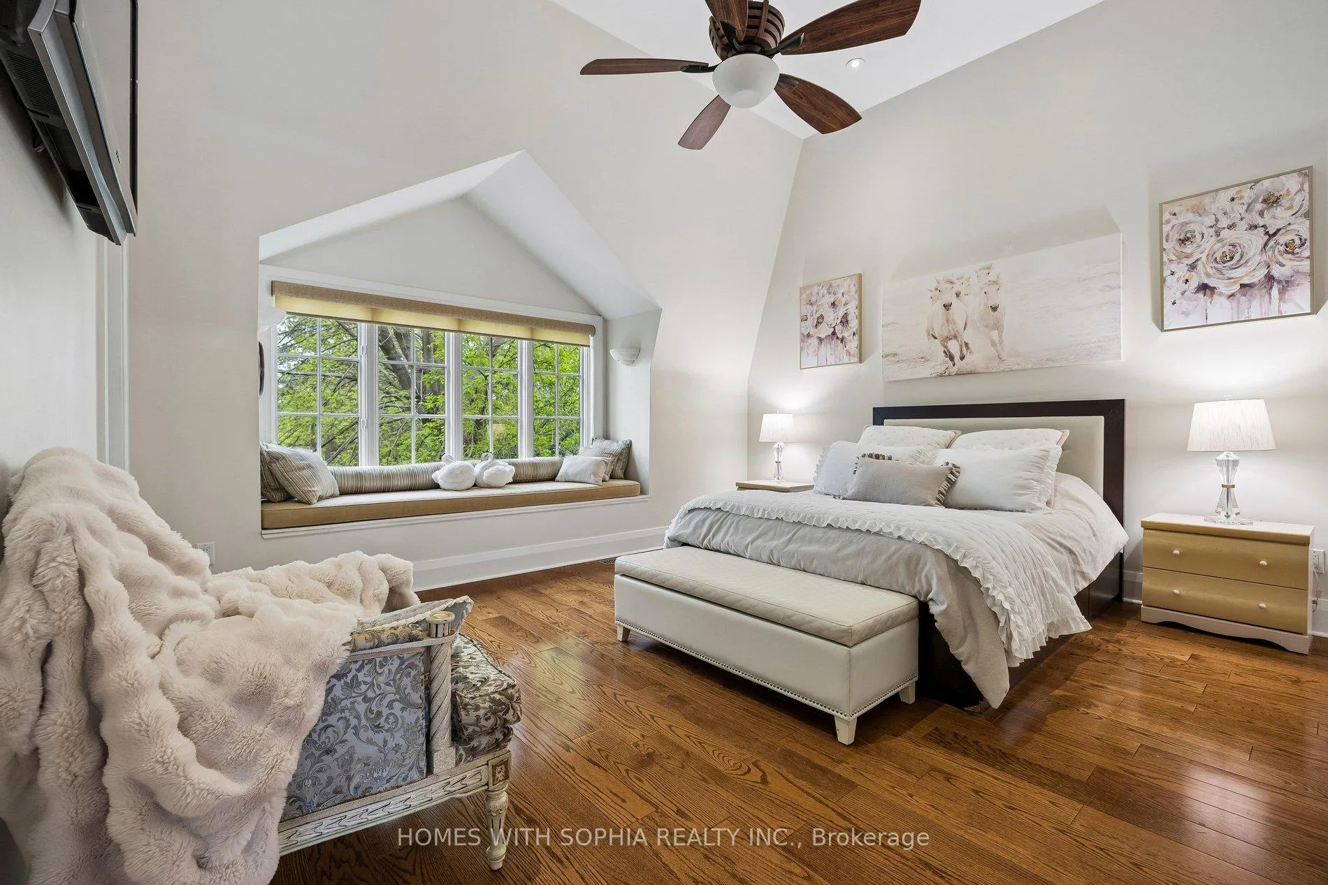 Photo 44 of 162 Glenvale Boulevard, Toronto, Leaside — HOMEH