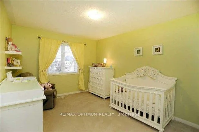 Photo 10 of 30 Pantano Place, Brampton, Credit Valley — HOMEH