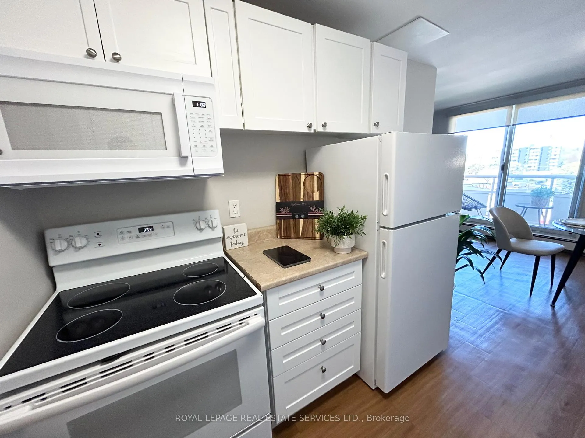 Photo 6 of Unit 609, 10 Overlea Drive, Kitchener, St. Marys Hospital — HOMEH