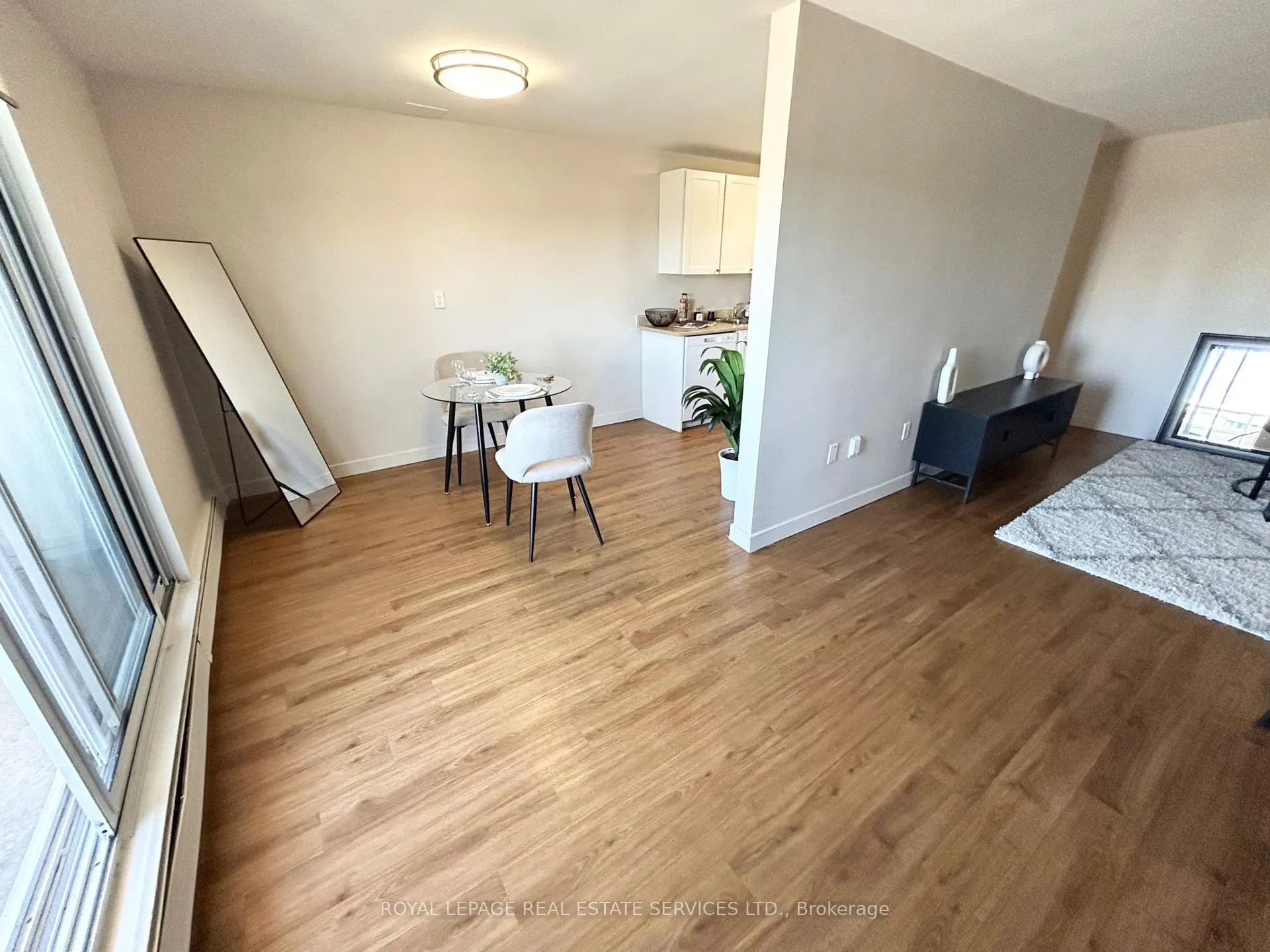 Photo 8 of Unit 609, 10 Overlea Drive, Kitchener, St. Marys Hospital — HOMEH