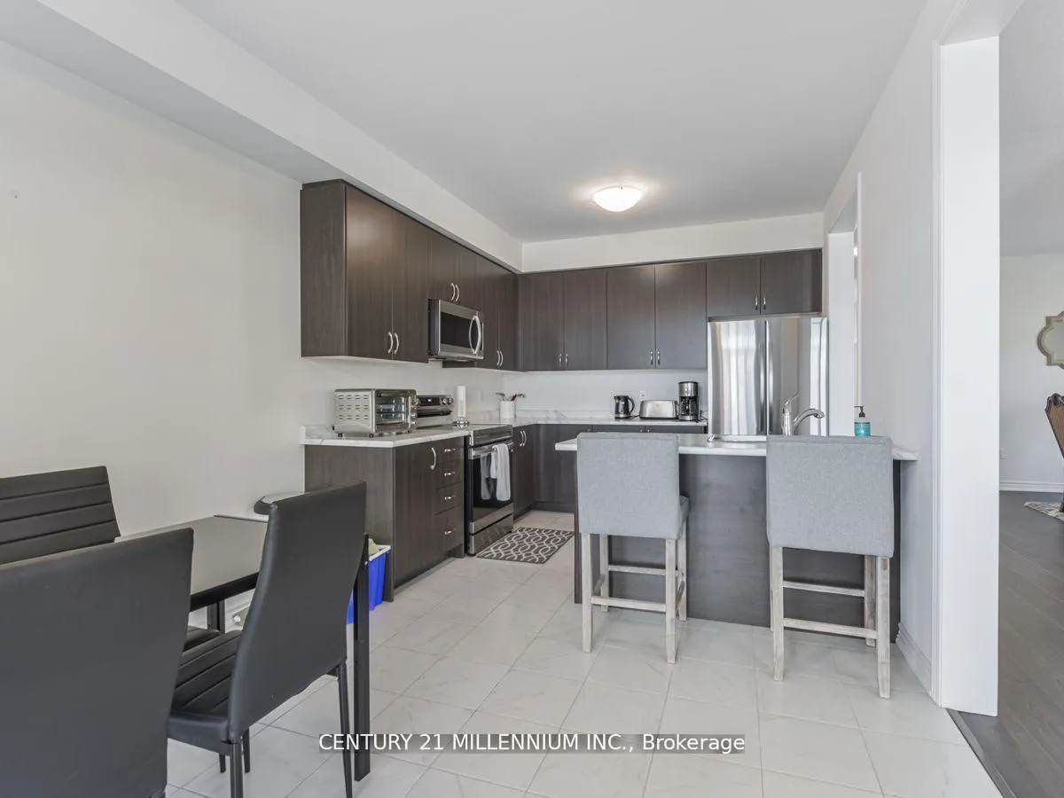 Photo 14 of 2240 Grainger Loop, Innisfil, Alcona — HOMEH