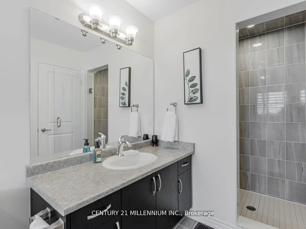 Photo 24 of 2240 Grainger Loop, Innisfil, Alcona — HOMEH