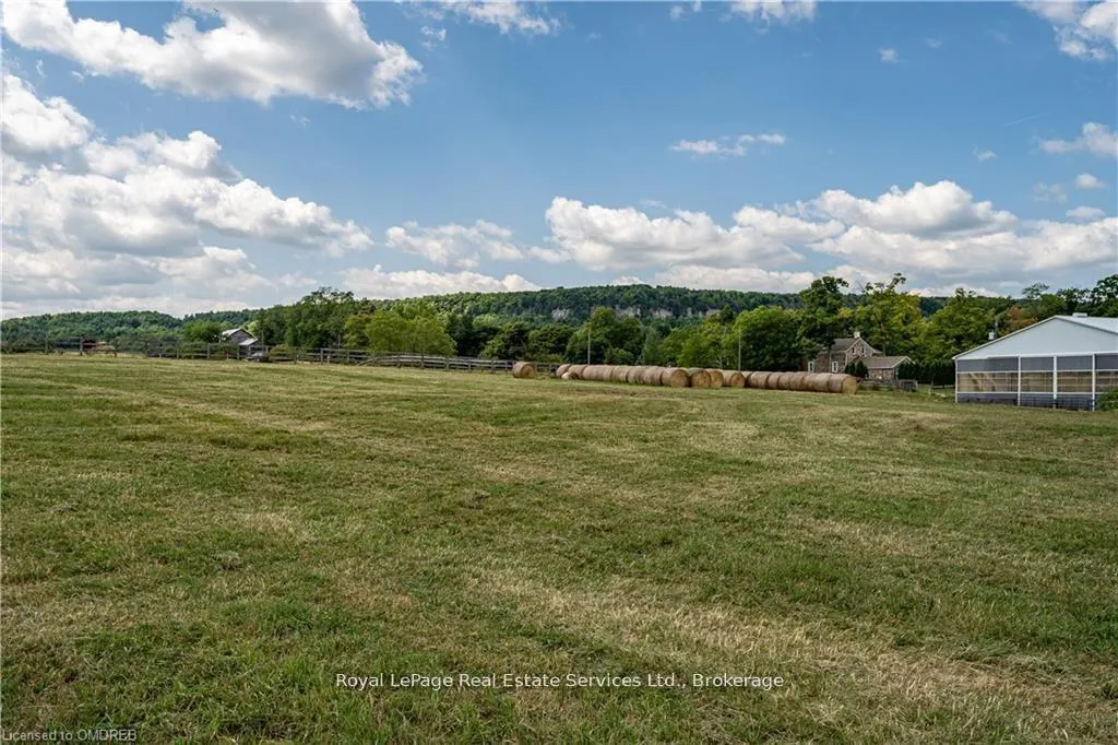 Photo 3 of 4197 Walkers Line, Burlington, Rural Burlington — HOMEH