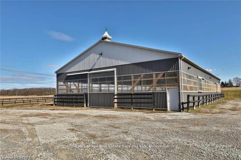 Photo 29 of 4197 Walkers Line, Burlington, Rural Burlington — HOMEH