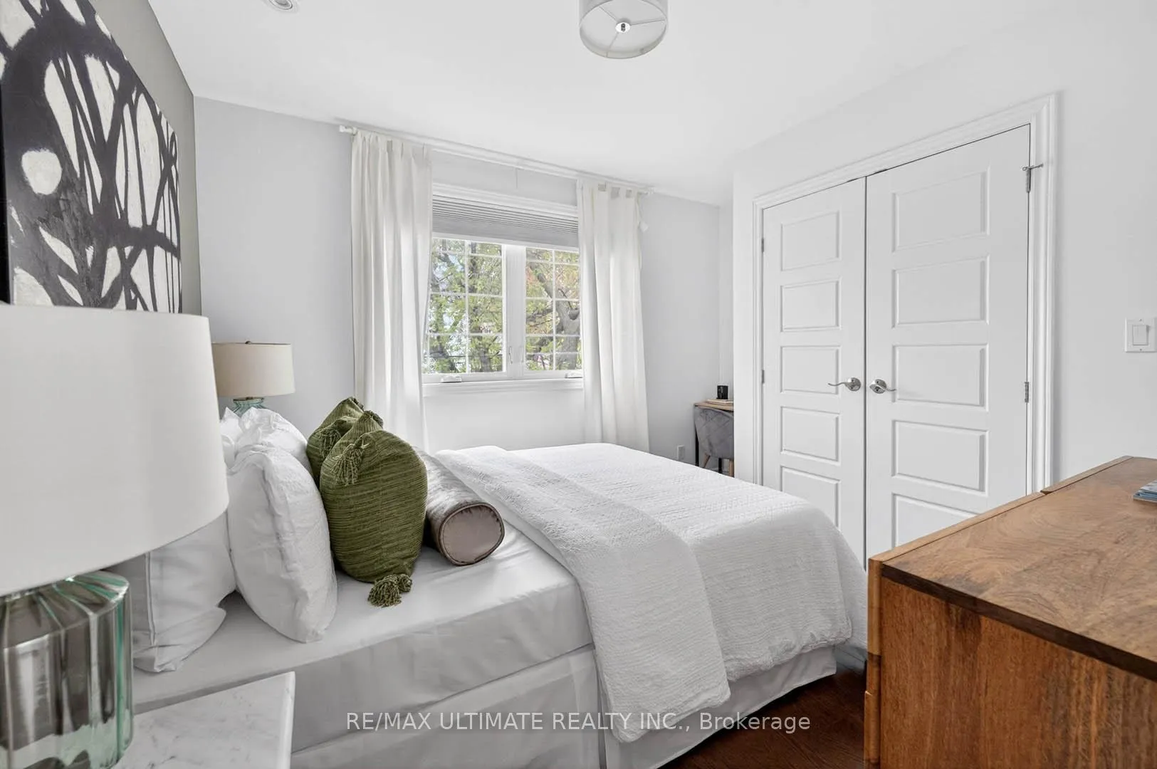Photo 31 of 4 Bridgman Avenue, Toronto, Casa Loma — HOMEH