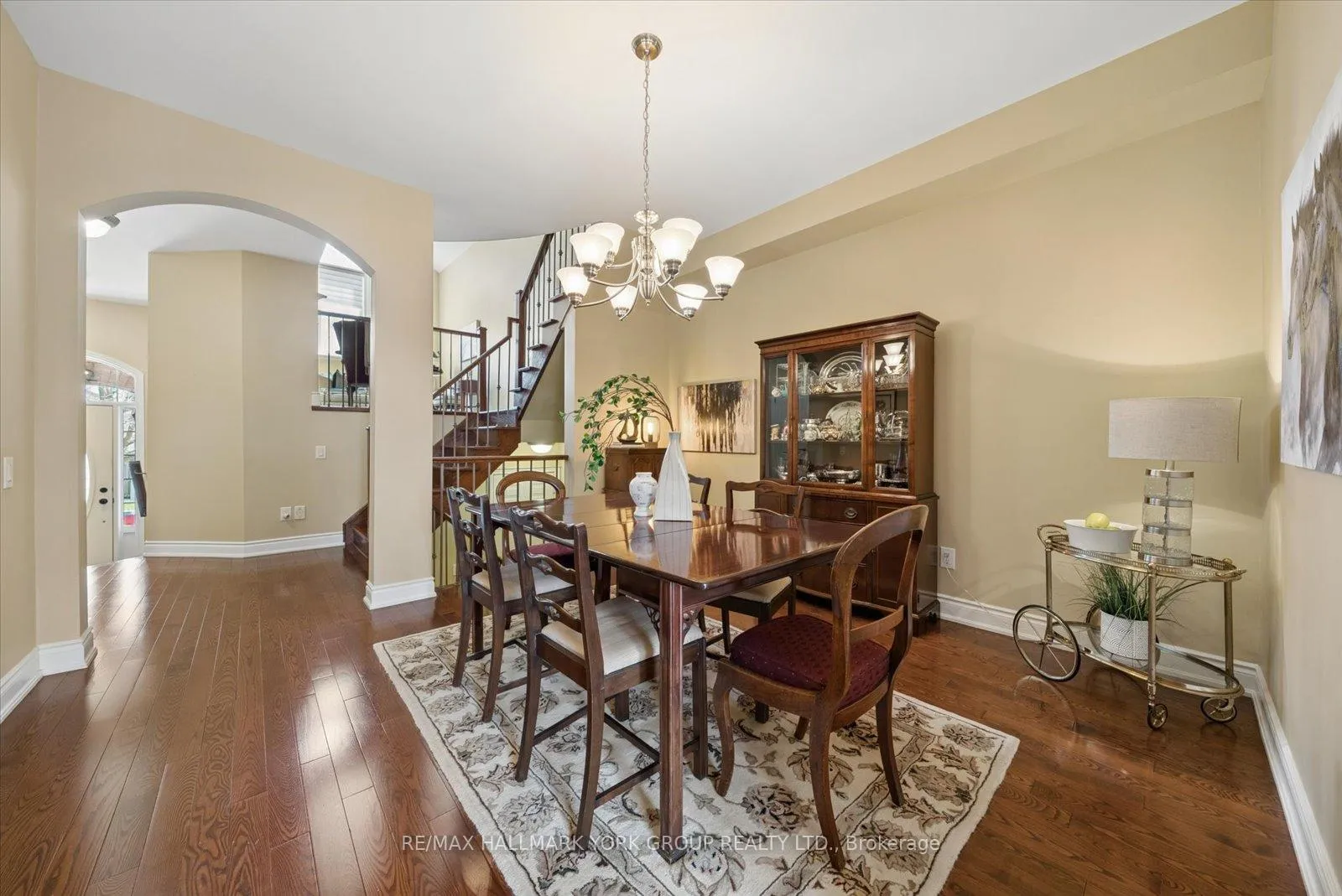Photo 9 of 202 Duskywing Way, Oakville, Bronte — HOMEH