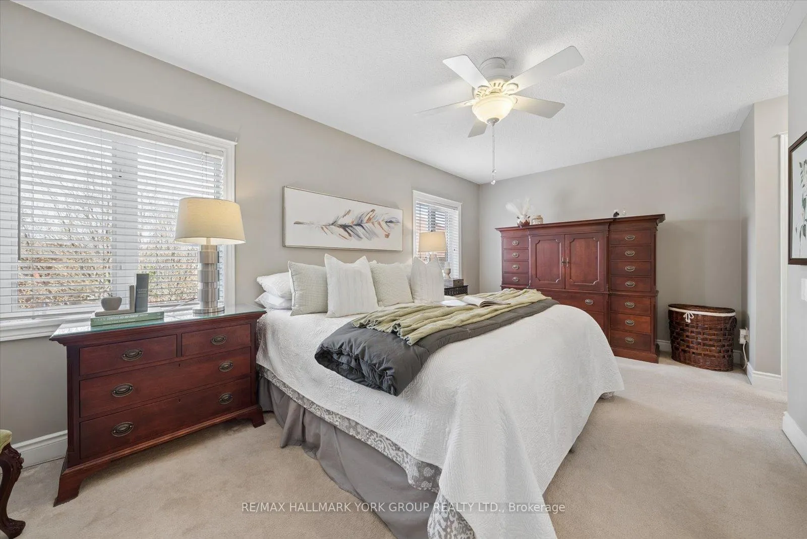 Photo 14 of 202 Duskywing Way, Oakville, Bronte — HOMEH