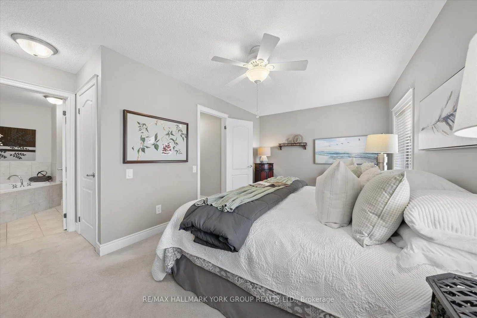 Photo 15 of 202 Duskywing Way, Oakville, Bronte — HOMEH