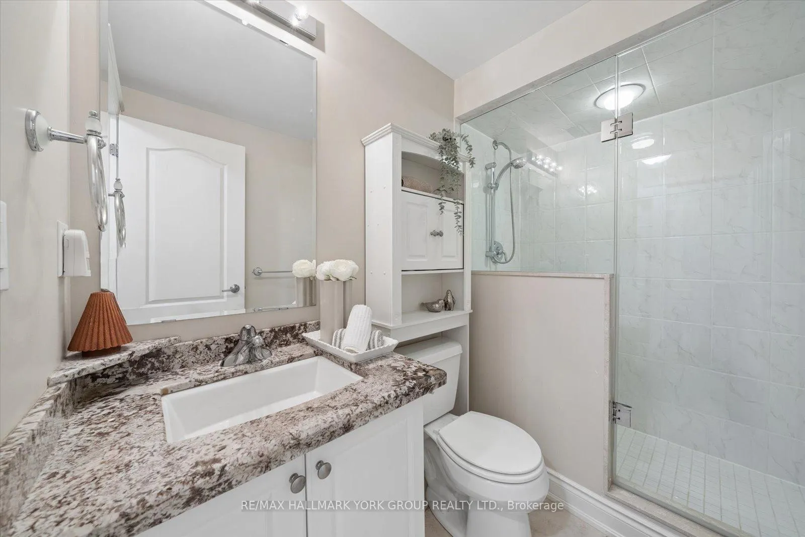 Photo 18 of 202 Duskywing Way, Oakville, Bronte — HOMEH
