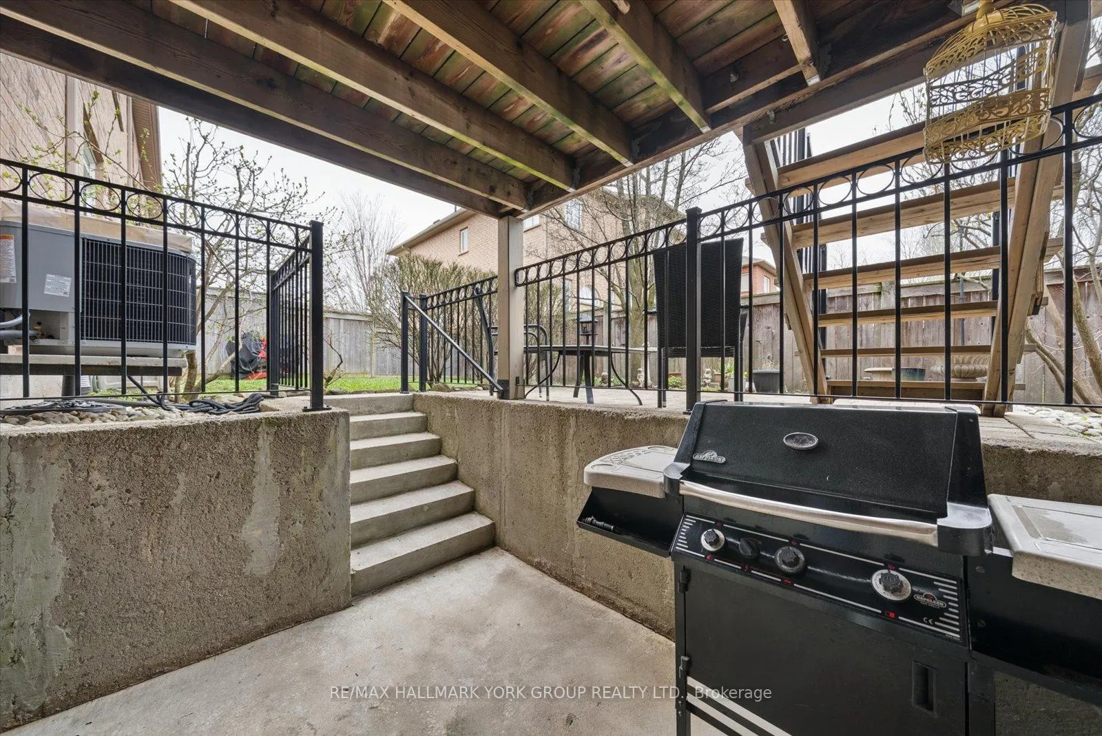 Photo 23 of 202 Duskywing Way, Oakville, Bronte — HOMEH