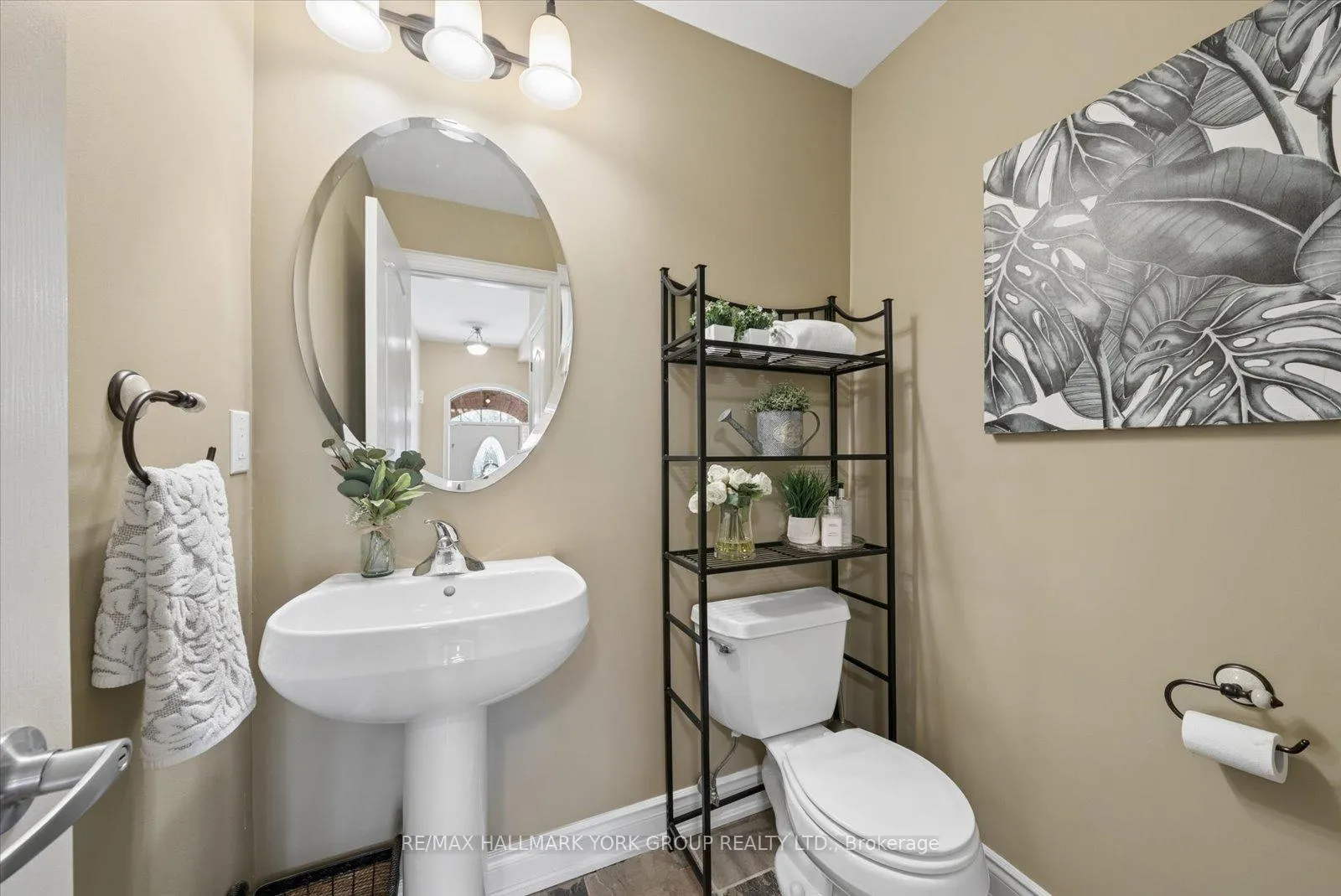 Photo 25 of 202 Duskywing Way, Oakville, Bronte — HOMEH