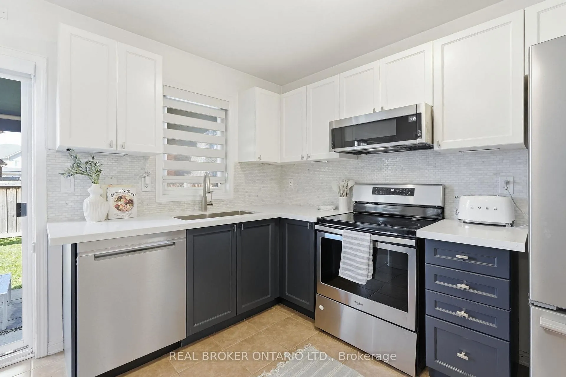 Photo 18 of 1119 Solomon Court, Milton, Willmott — HOMEH