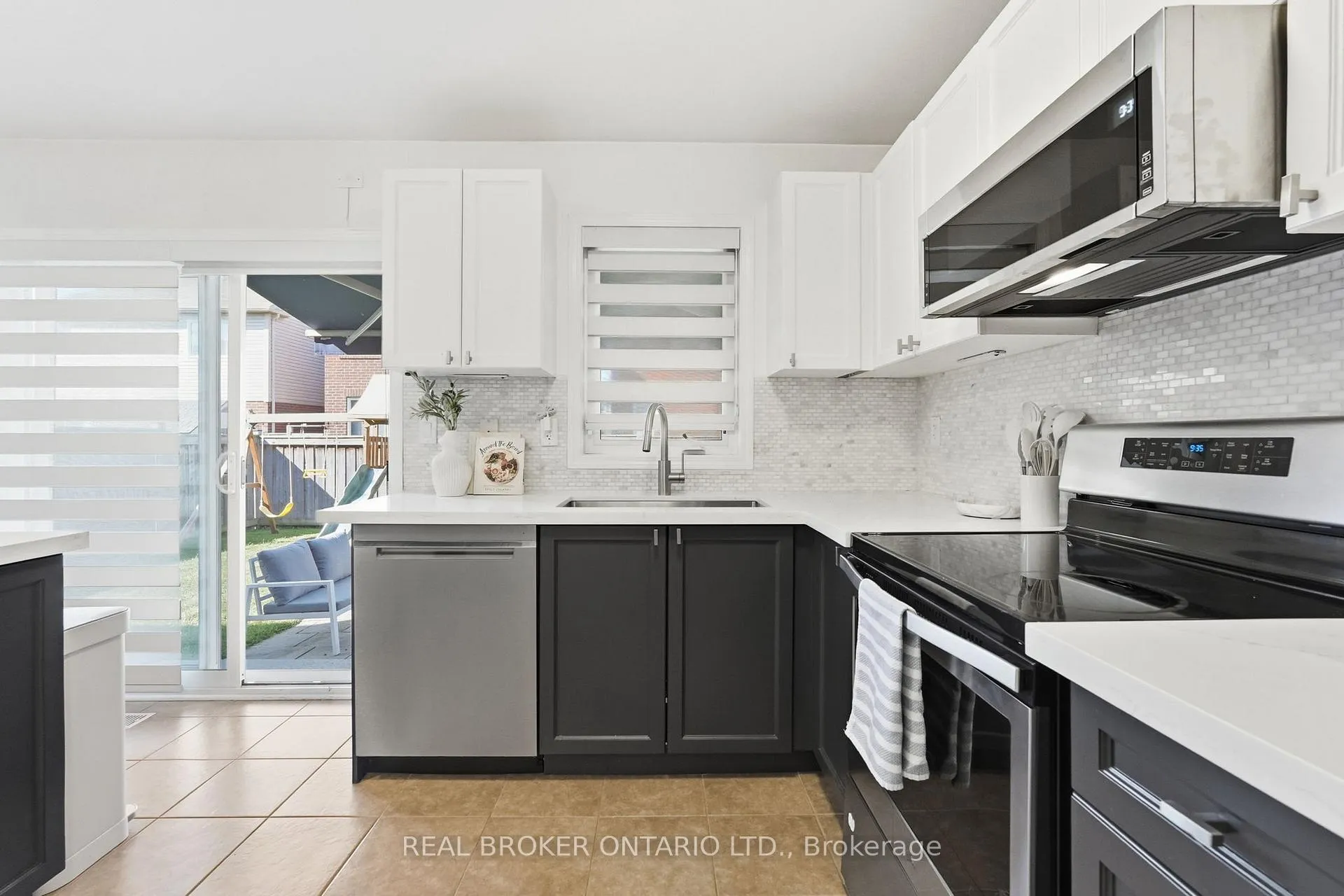 Photo 19 of 1119 Solomon Court, Milton, Willmott — HOMEH