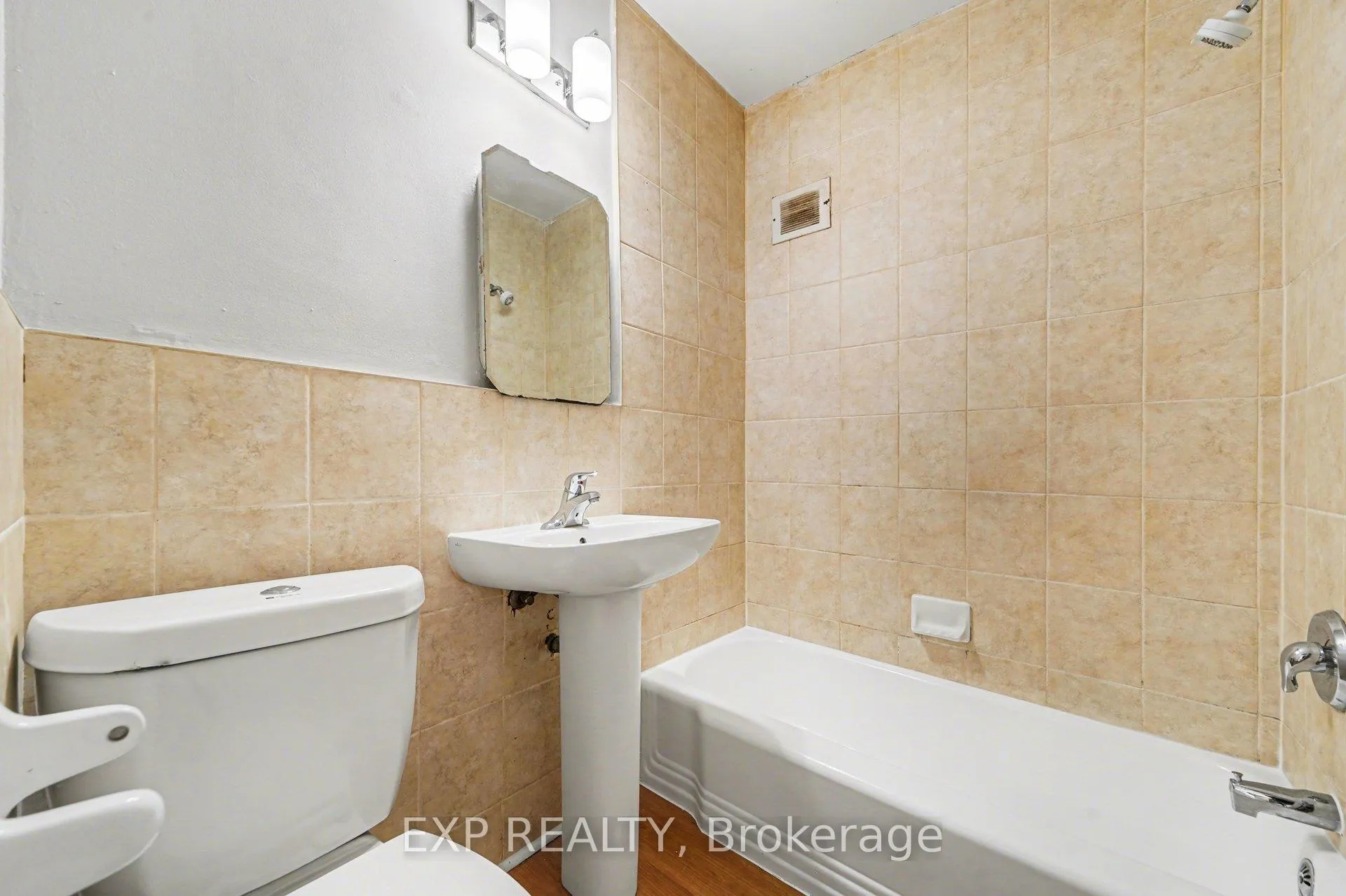Photo 5 of Unit 24, 1455 Morisset Avenue, Ottawa, Carlington — HOMEH