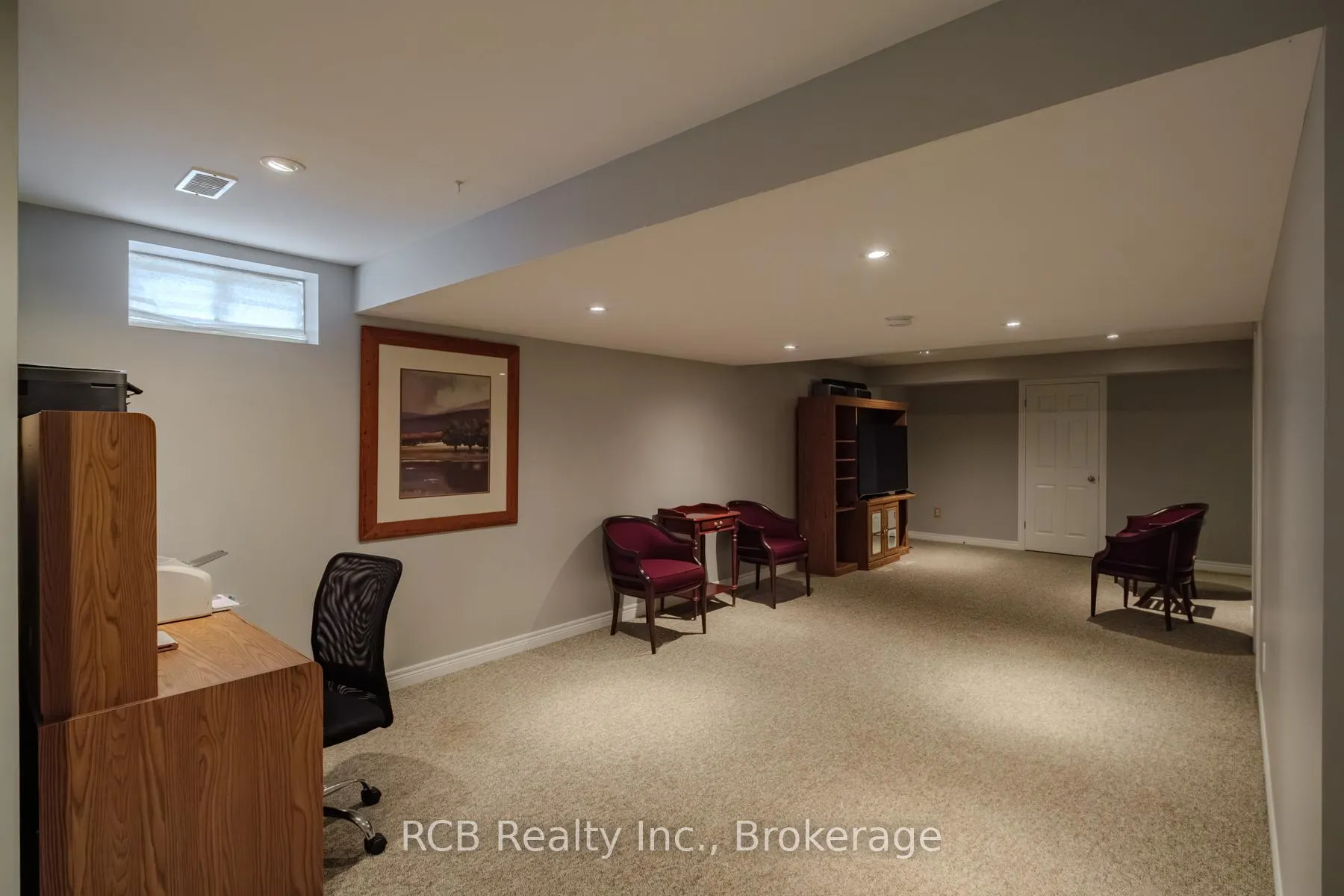 Photo 13 of Unit 21, 54 Garden Avenue, Brantford, Echo Place — HOMEH
