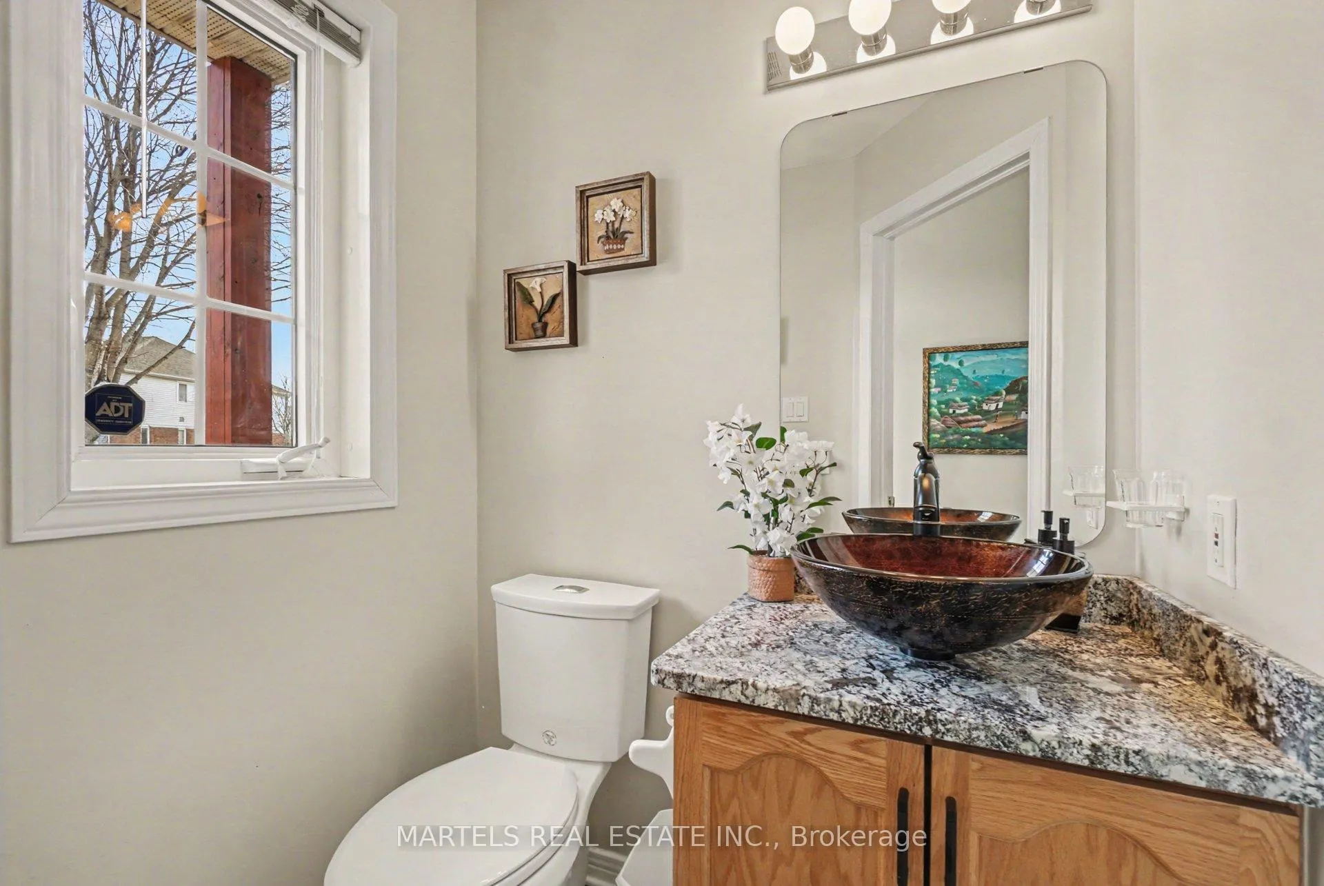 Photo 5 of 919 Markwick Crescent, Ottawa, Notting Hill/Summerside — HOMEH