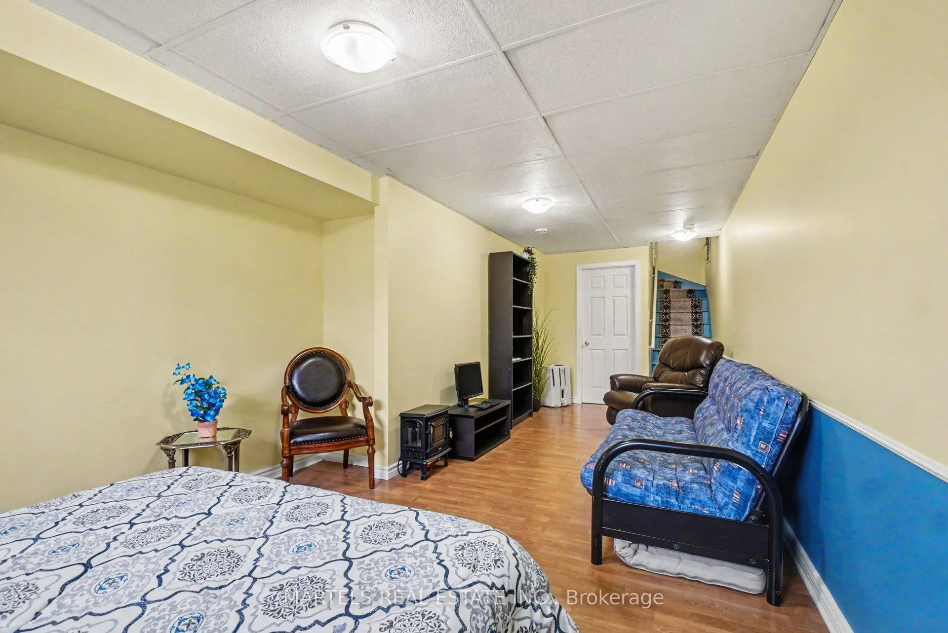 Photo 23 of 919 Markwick Crescent, Ottawa, Notting Hill/Summerside — HOMEH