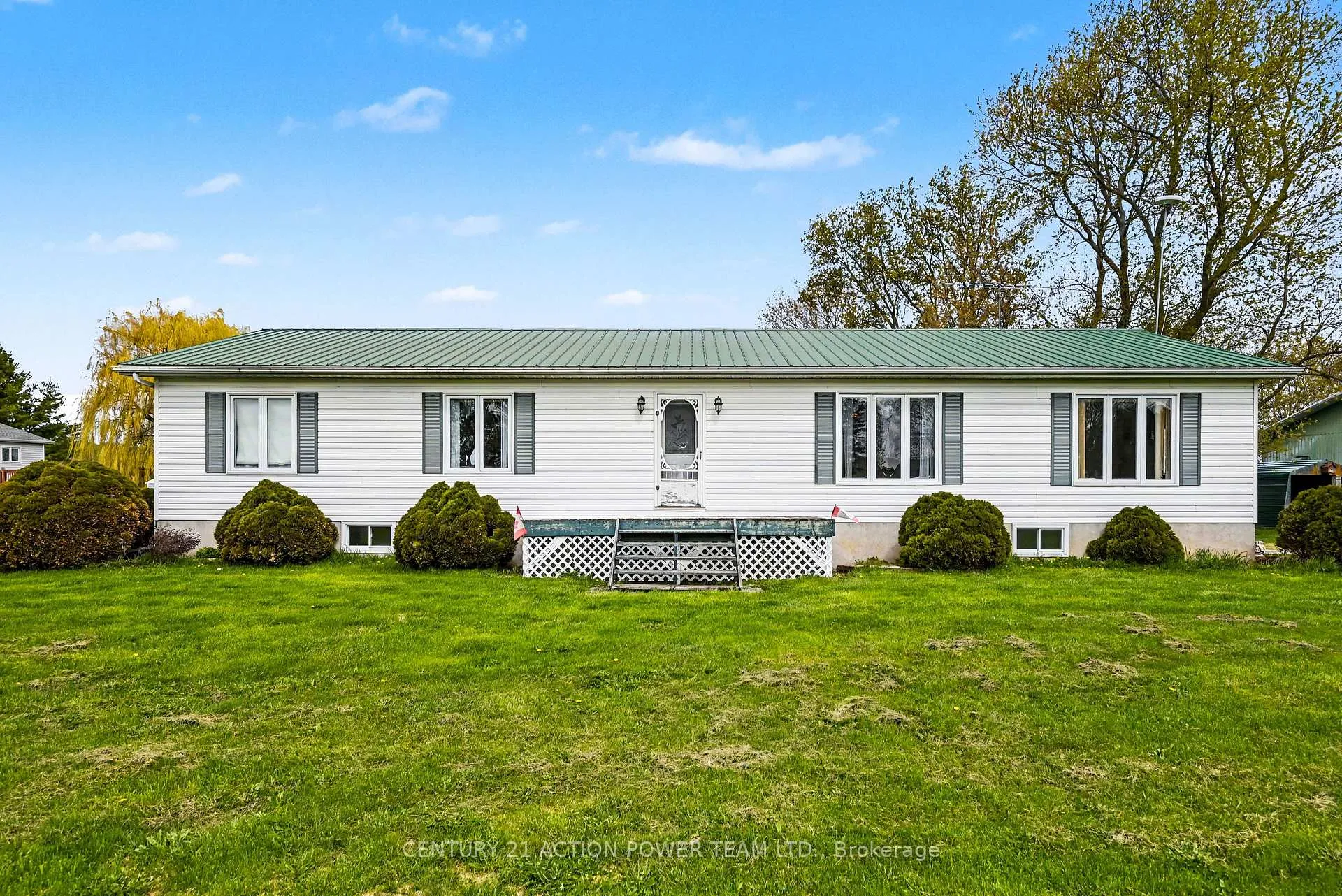 Photo 2 of 15981 County Rd 6, North Stormont, North Stormont (Roxborough) Twp — HOMEH
