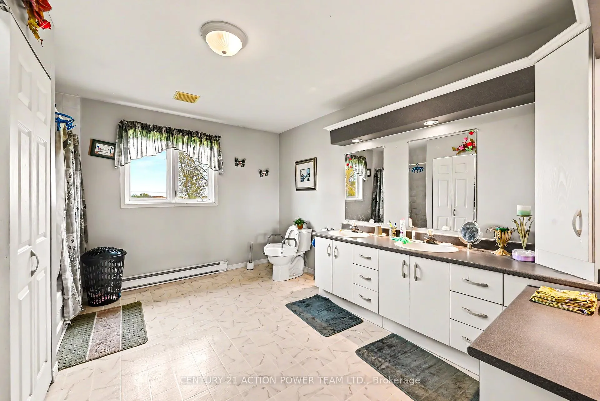 Photo 17 of 15981 County Rd 6, North Stormont, North Stormont (Roxborough) Twp — HOMEH