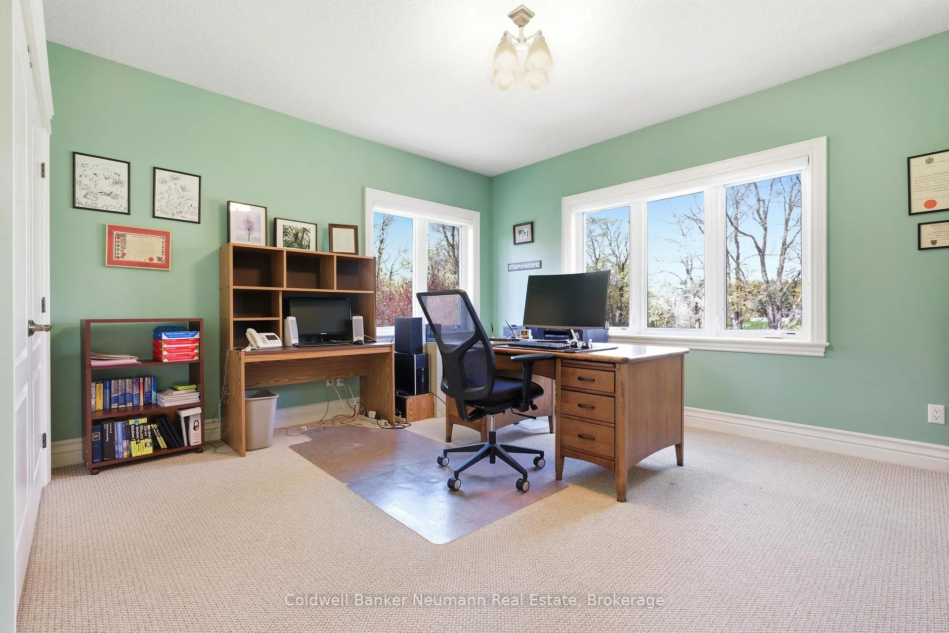 Photo 18 of 33 Cassin Court, Puslinch, Rural Puslinch East — HOMEH