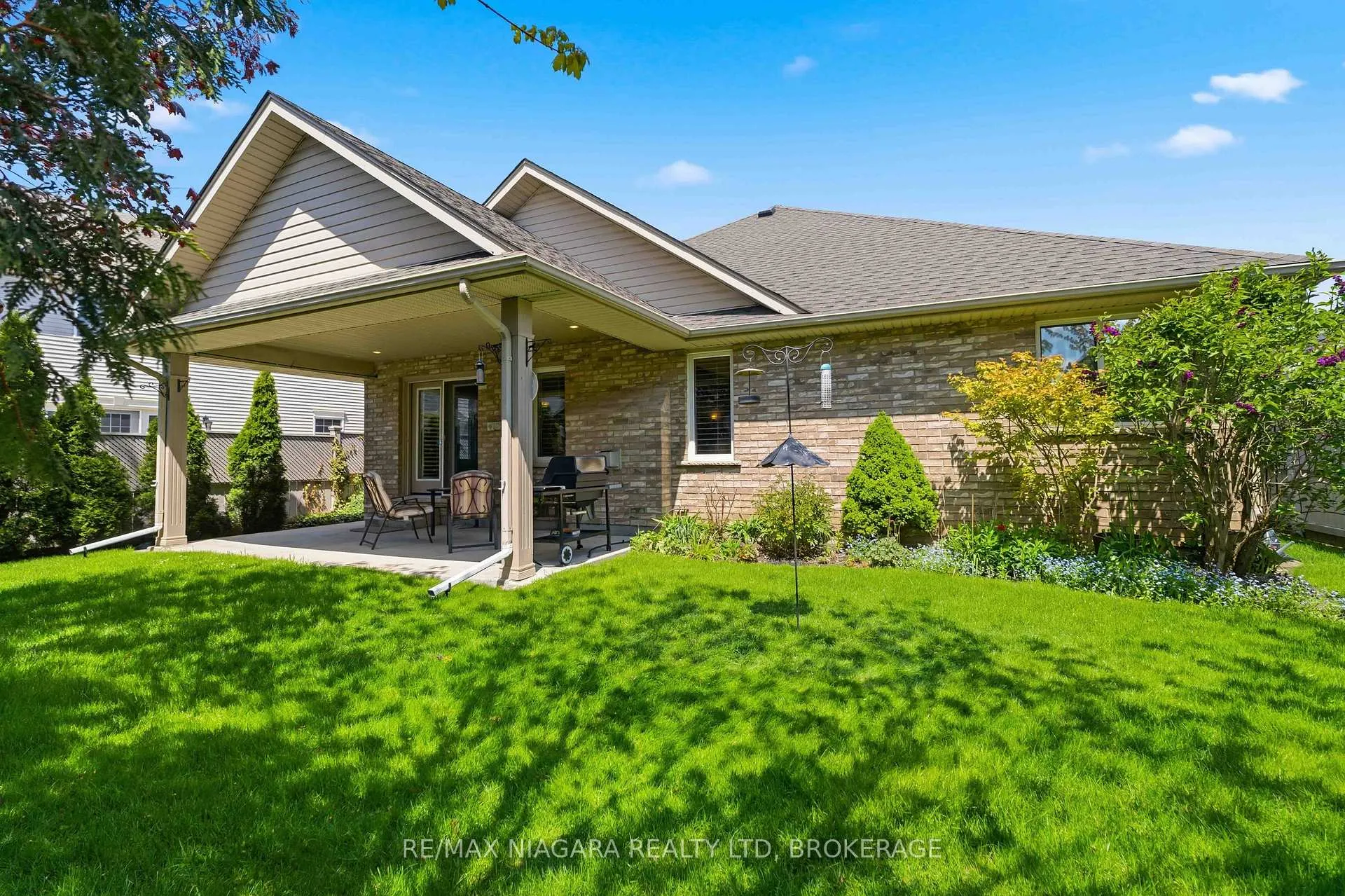 Photo 28 of 14 Nicholas Drive, St. Catharines, Rykert/Vansickle — HOMEH