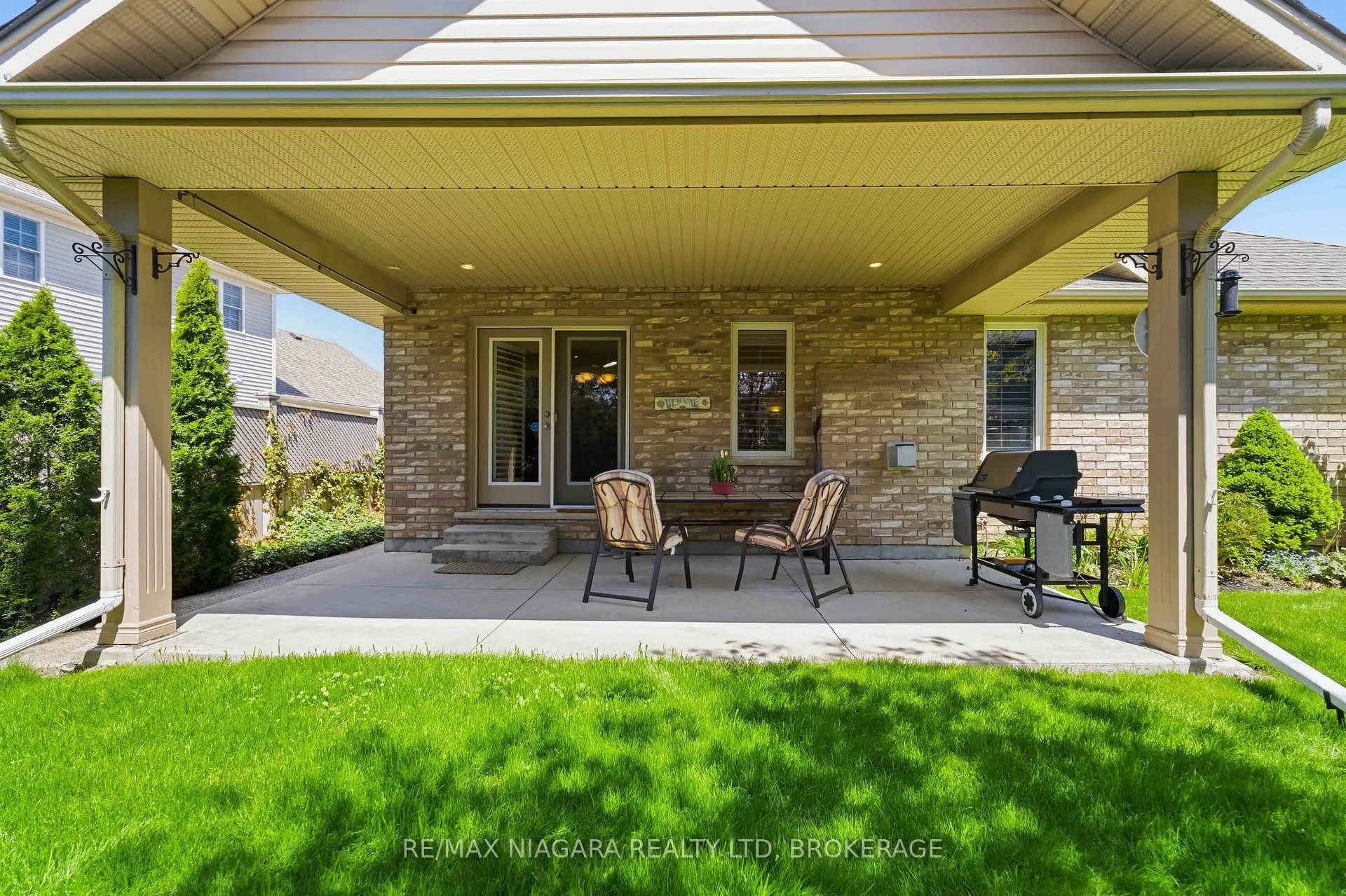 Photo 29 of 14 Nicholas Drive, St. Catharines, Rykert/Vansickle — HOMEH
