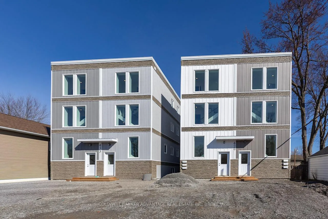 Photo 1 of Unit 3, 433 Sugarloaf Street, Port Colborne, Sugarloaf — HOMEH