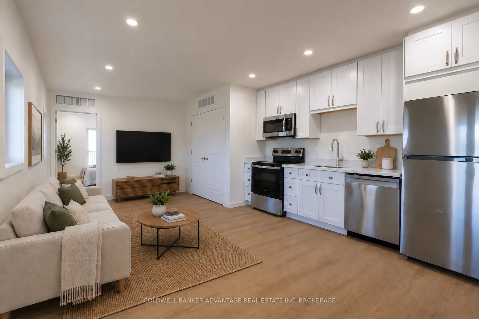 Photo 2 of Unit 3, 433 Sugarloaf Street, Port Colborne, Sugarloaf — HOMEH