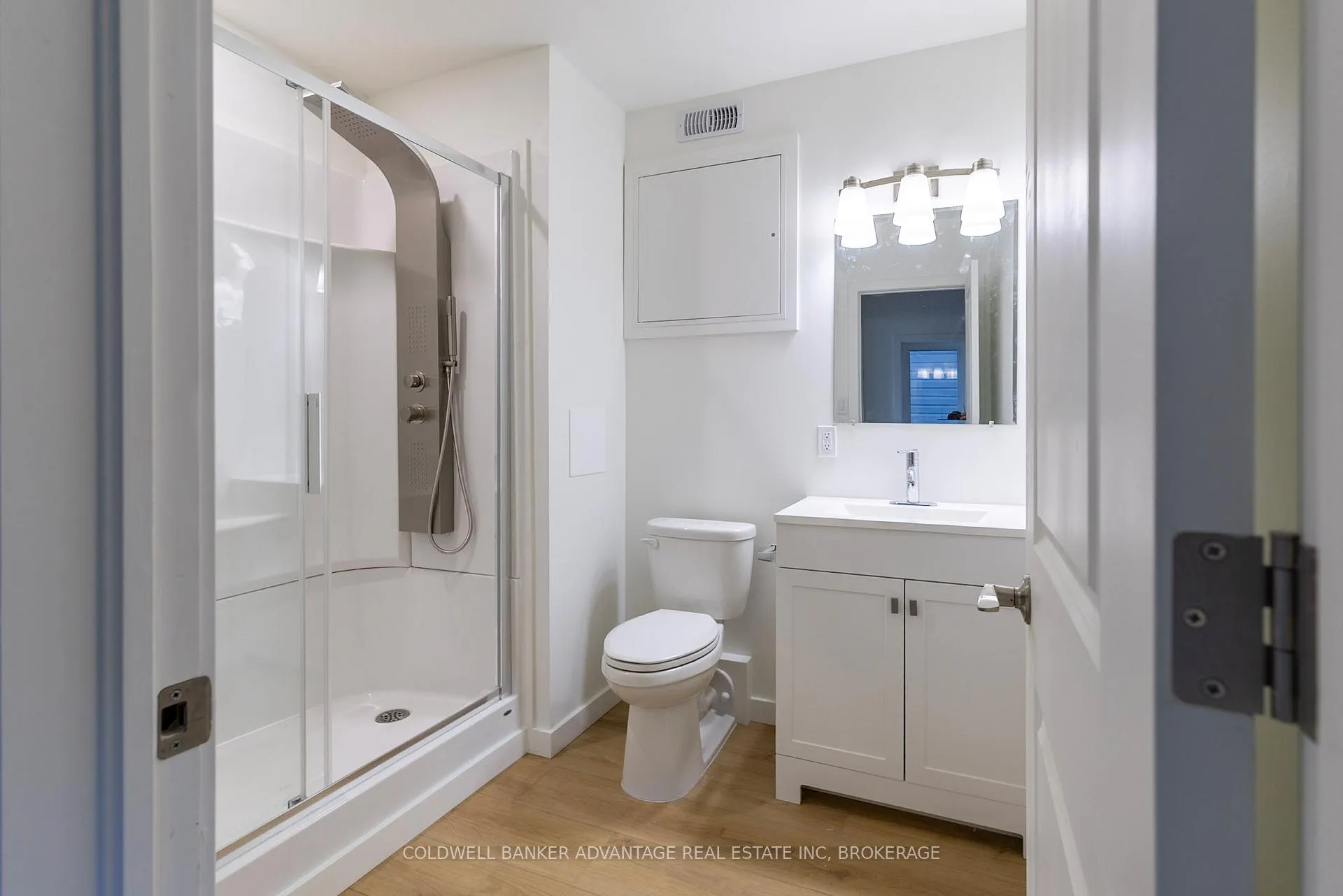 Photo 5 of Unit 3, 433 Sugarloaf Street, Port Colborne, Sugarloaf — HOMEH