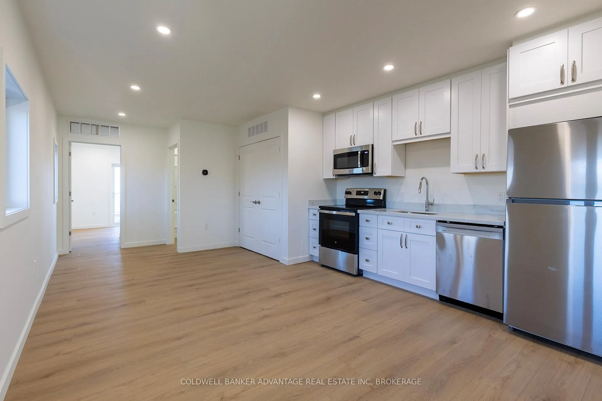 Photo 7 of Unit 3, 433 Sugarloaf Street, Port Colborne, Sugarloaf — HOMEH