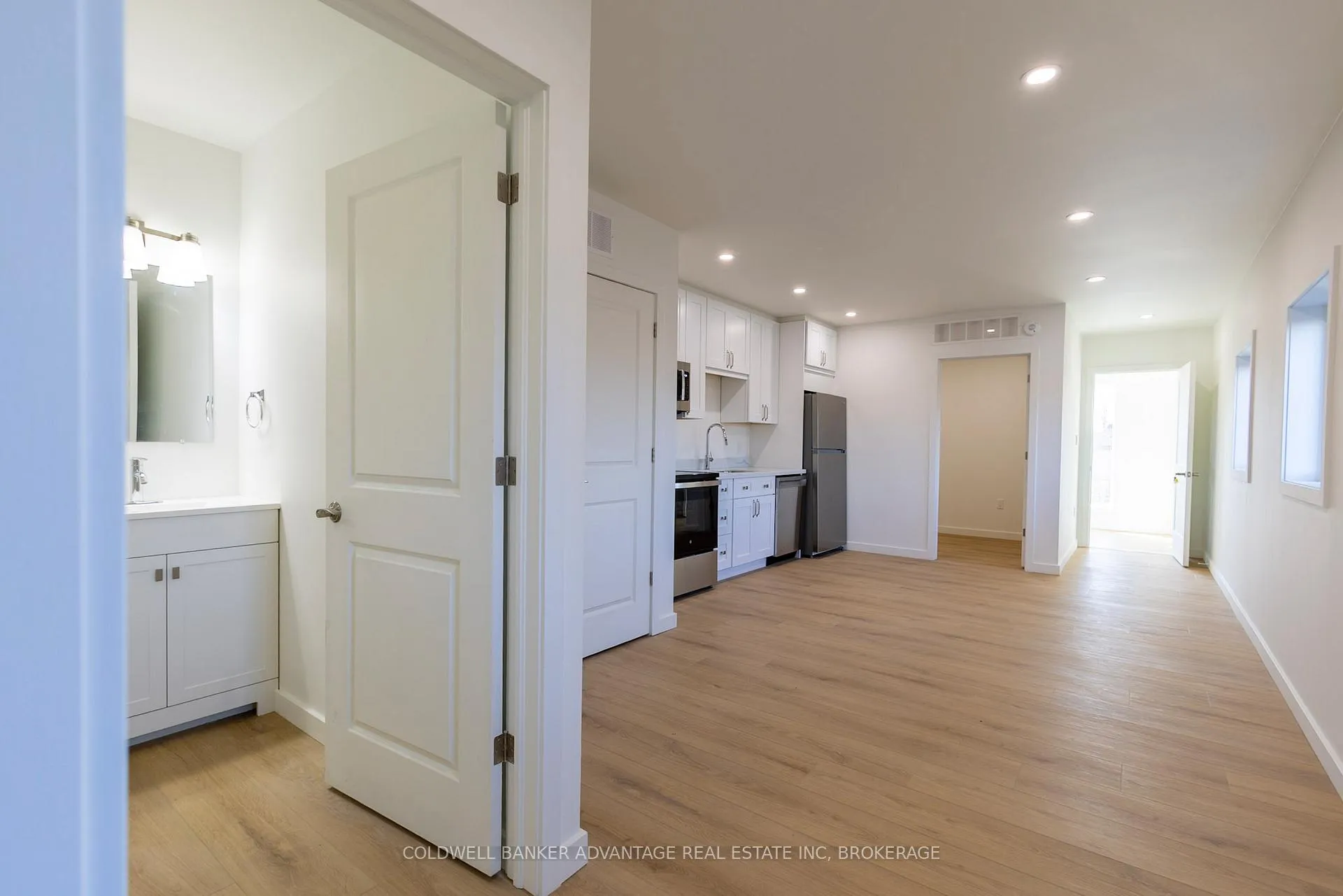 Photo 11 of Unit 3, 433 Sugarloaf Street, Port Colborne, Sugarloaf — HOMEH