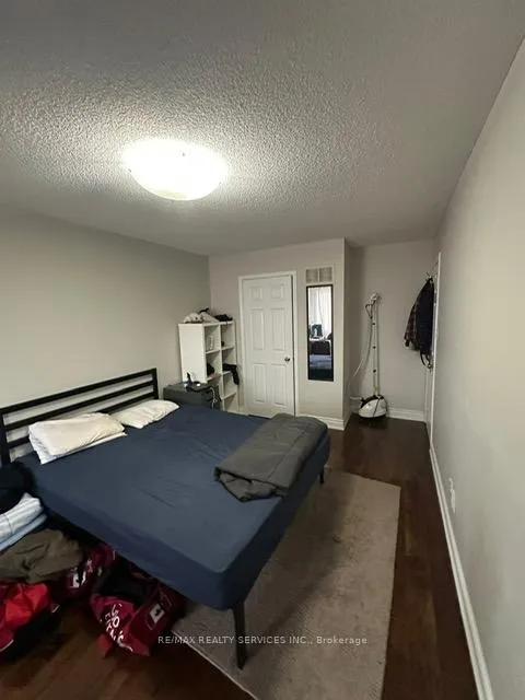 Photo 6 of 174 Twin Pines Crescent, Brampton, Northwest Brampton — HOMEH